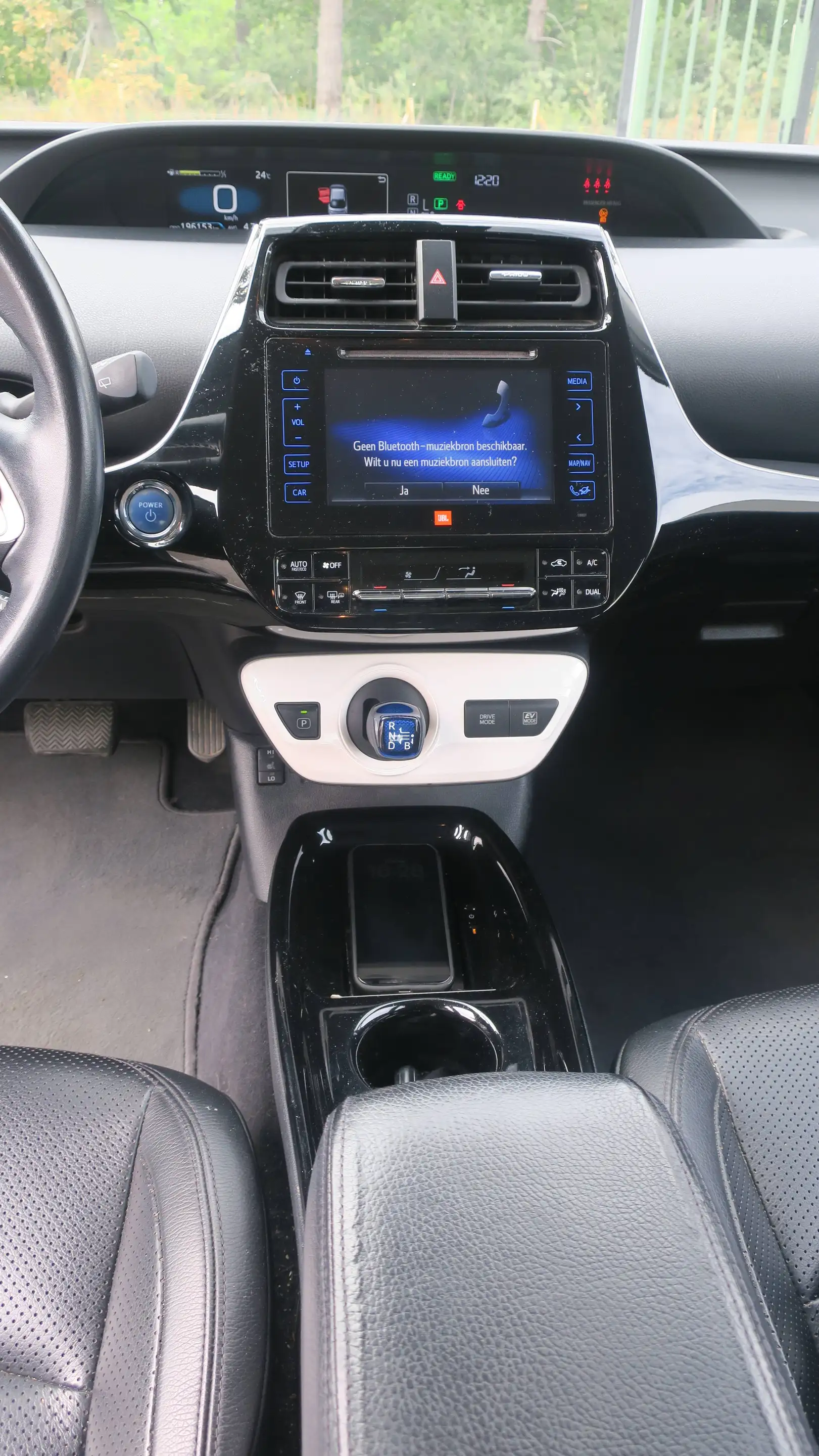Toyota Prius Prius PHEV 1.8i VVT-i Business CVT(EU6.2) — photo 11