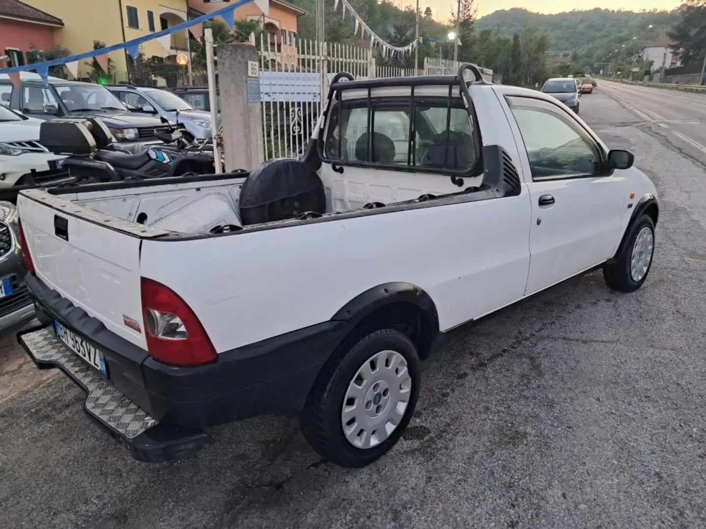Fiat Strada 1.7 td pick-up Alb - 1