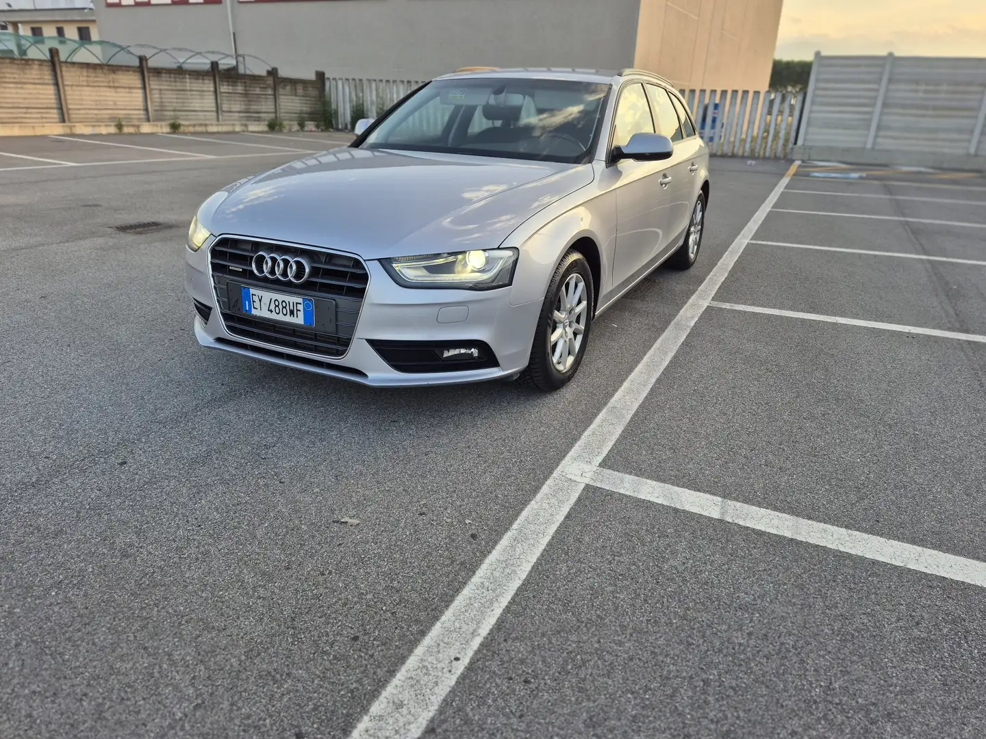 Audi A4 Avant 2.0 tdi Business quattro 177cv s-tronic - 2