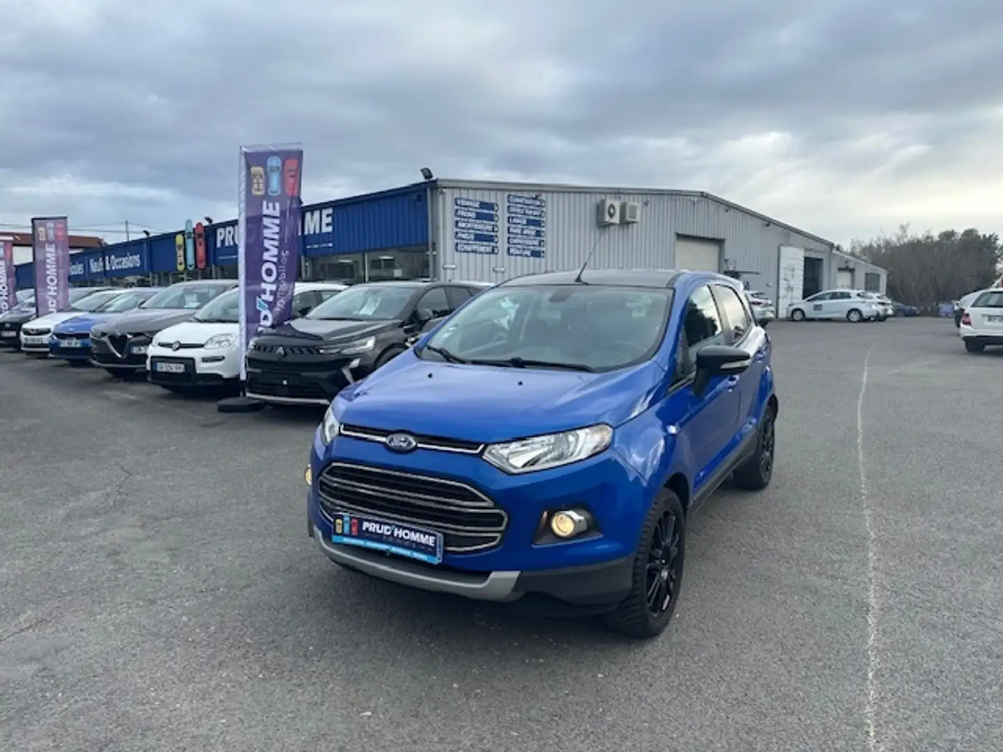 Ford EcoSport 1.0 ECOBOOST 125CH TITANIUM Blau - 1