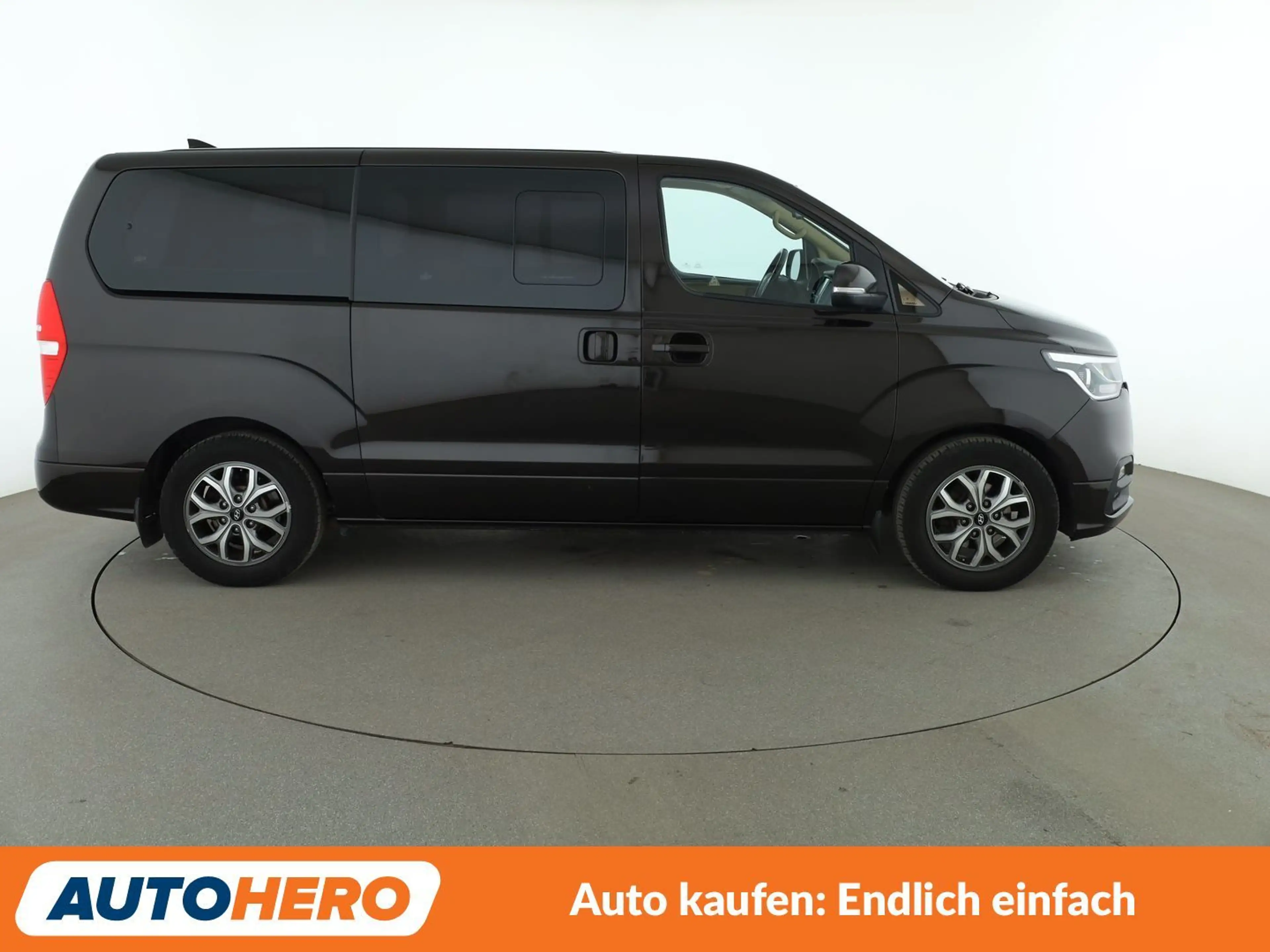 Hyundai H-1 2.5 CRDi Travel Premium Aut.*NAVI*TEMPO*CAM*PDC* — photo 7