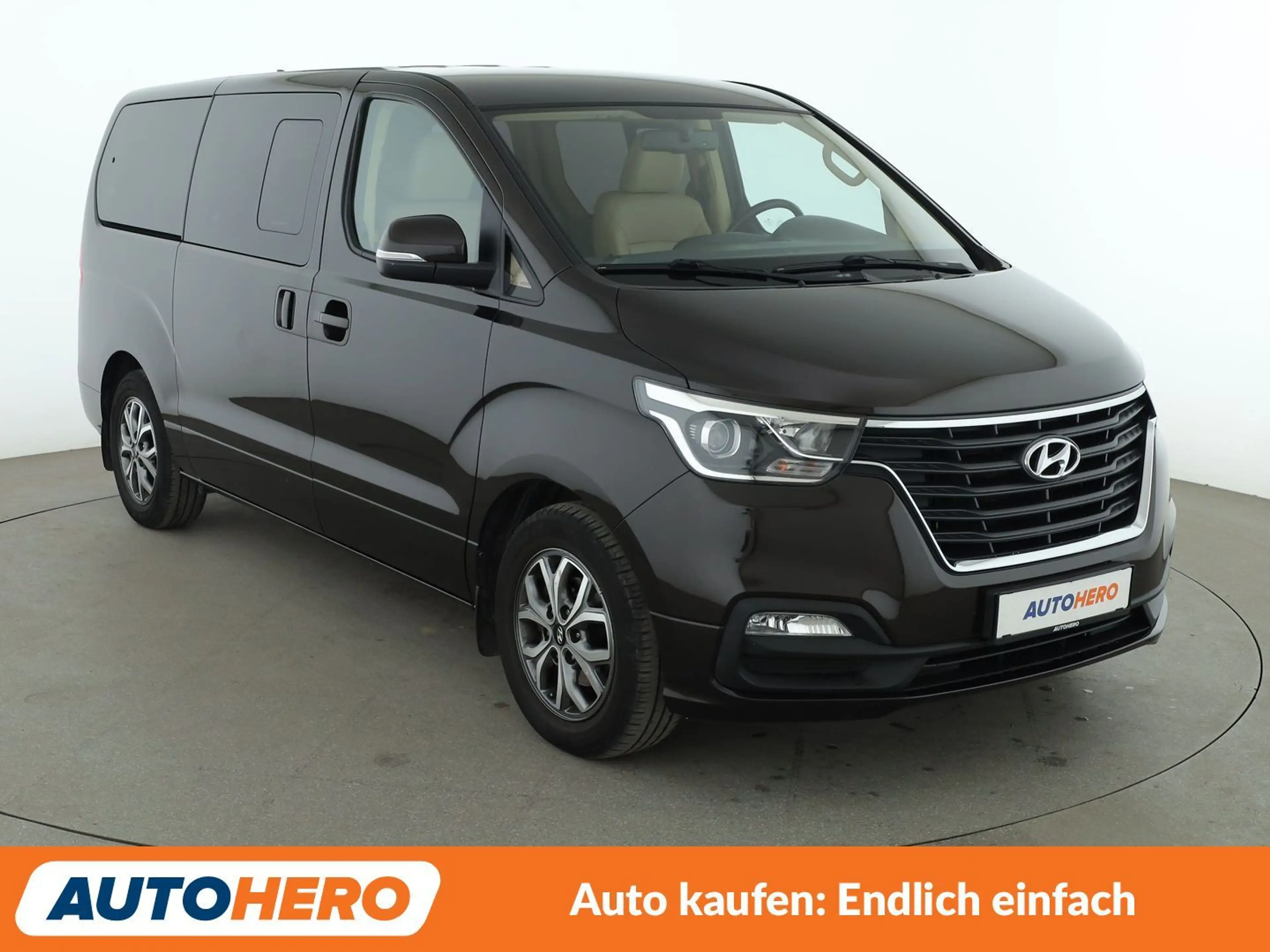 Hyundai H-1 2.5 CRDi Travel Premium Aut.*NAVI*TEMPO*CAM*PDC* — photo 8
