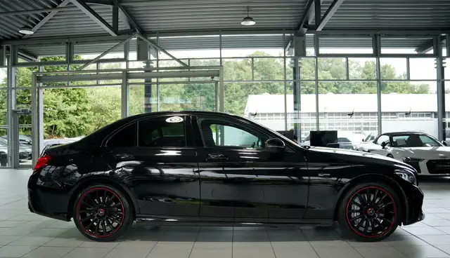 Mercedes-Benz C Class view 8
