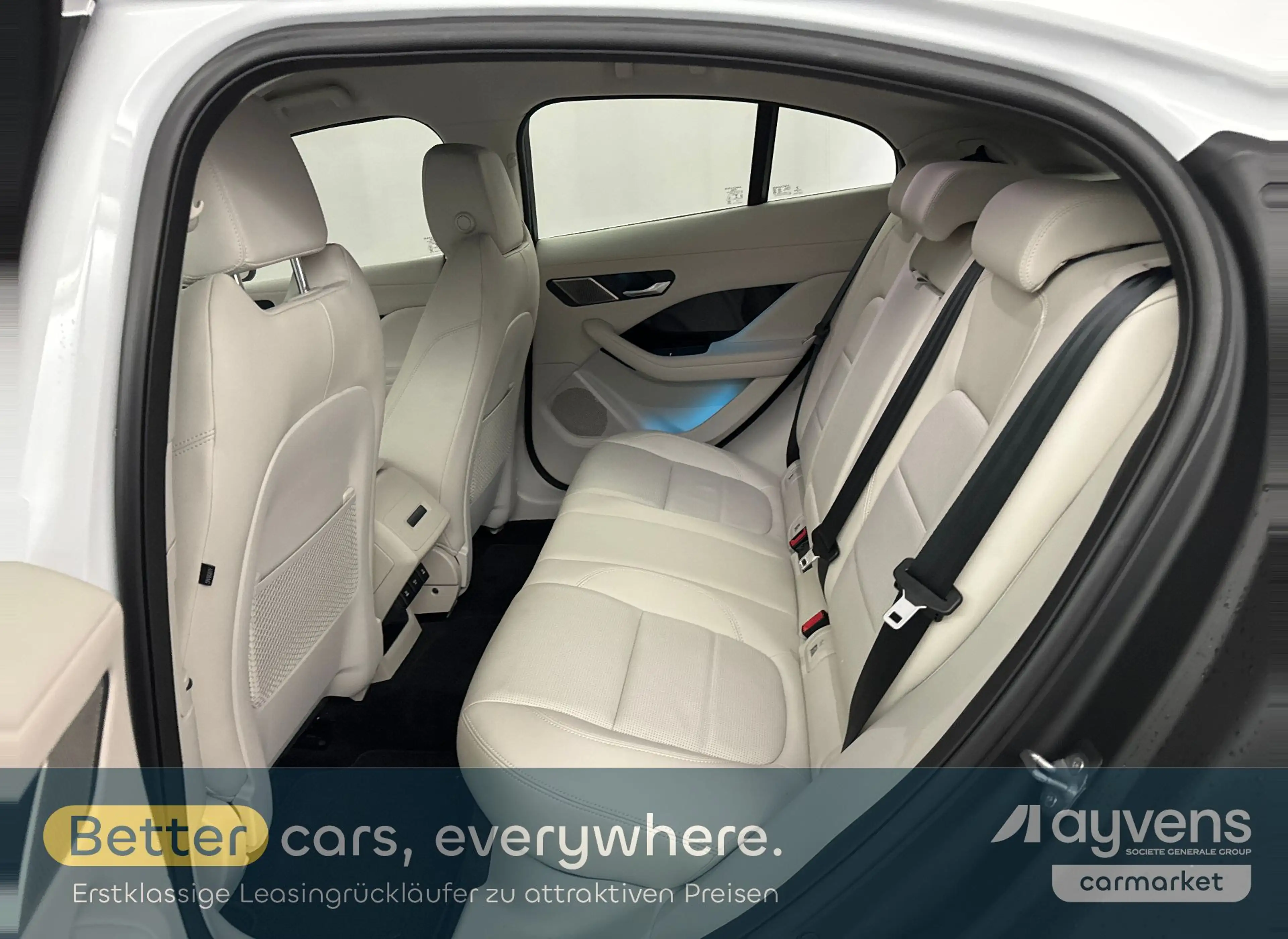 Jaguar I-Pace EV400 AWD — photo 11