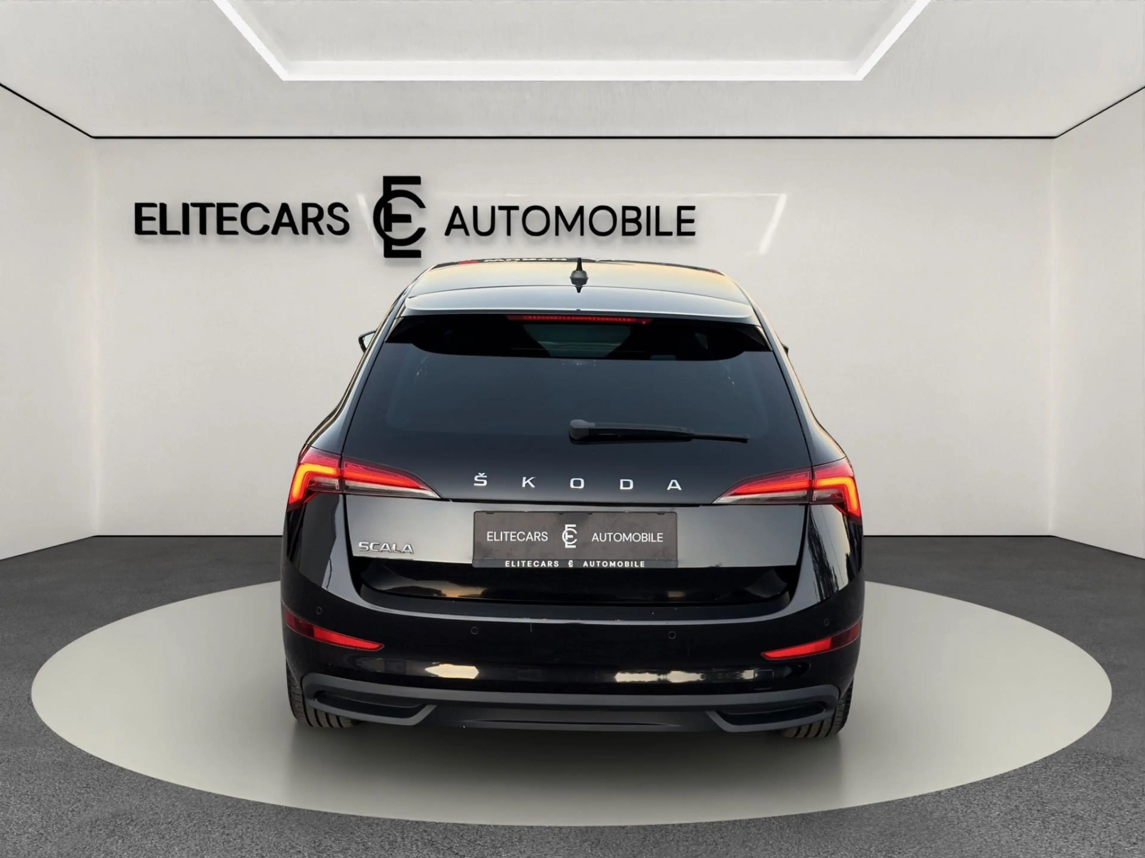 Skoda Scala 1,0 TSI AMBITION LINE / PARKPILOT / ALCANTARA / S — photo 5