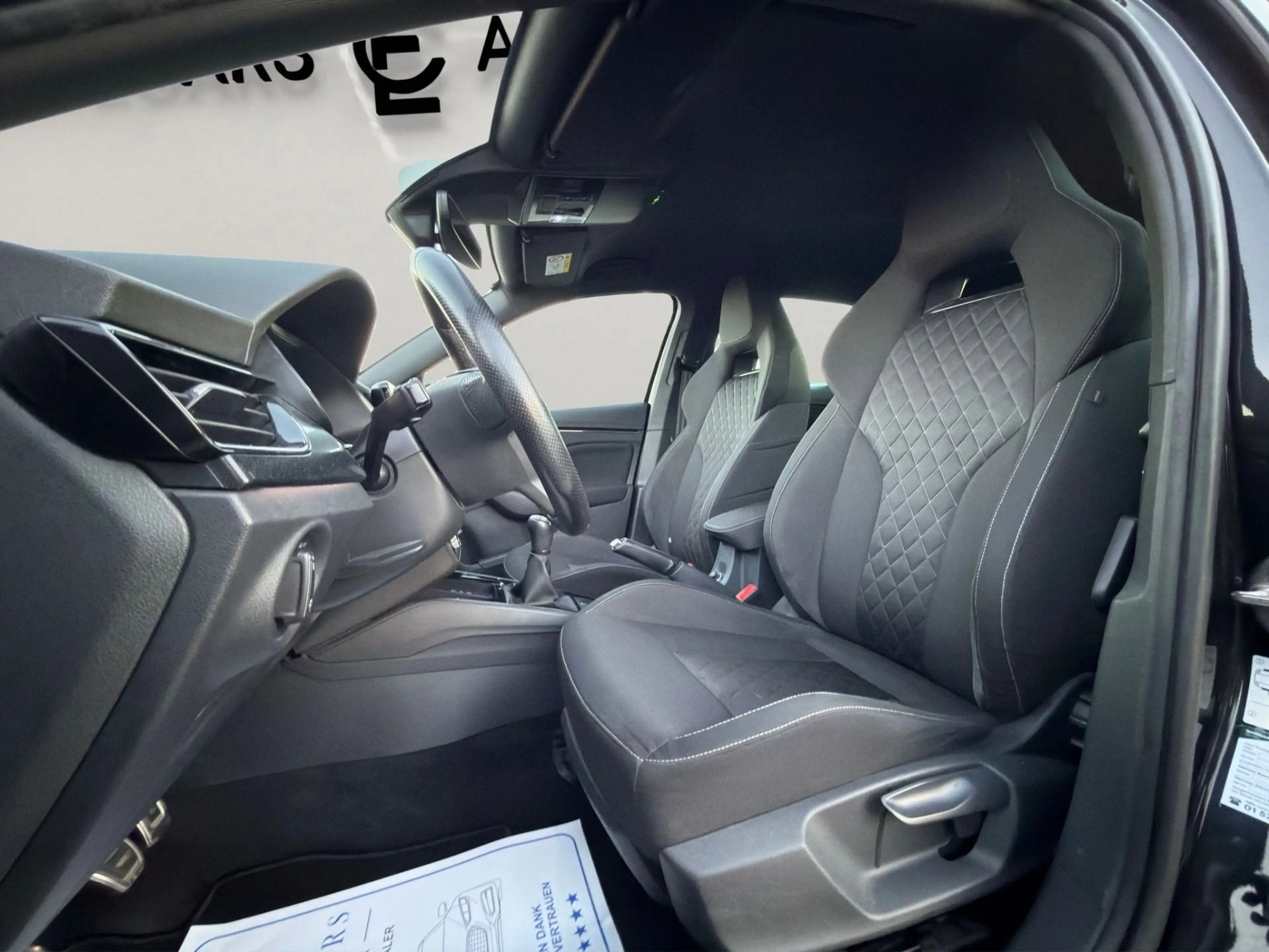 Skoda Scala 1,0 TSI AMBITION LINE / PARKPILOT / ALCANTARA / S — photo 13