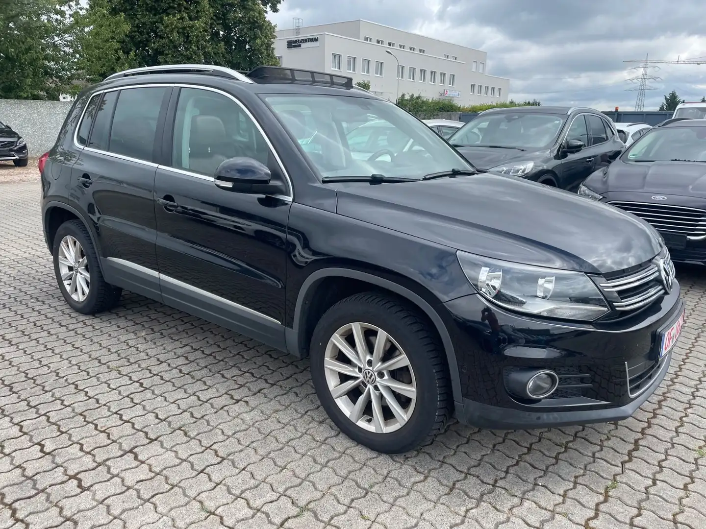 Volkswagen Tiguan Sport & Style 4Motion Leder Navi Pano - 1