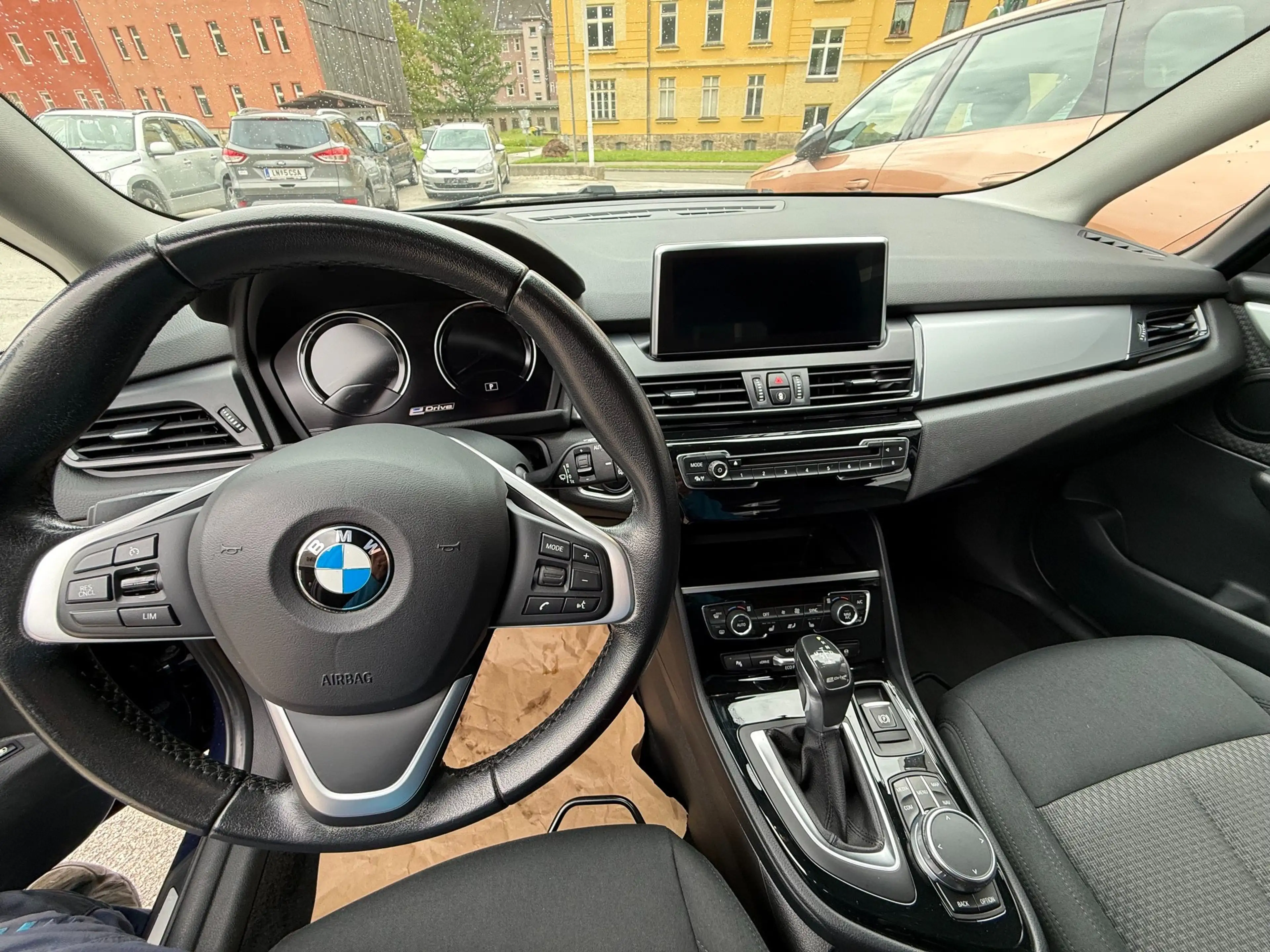 BMW 225 225 xe Advantage — photo 7