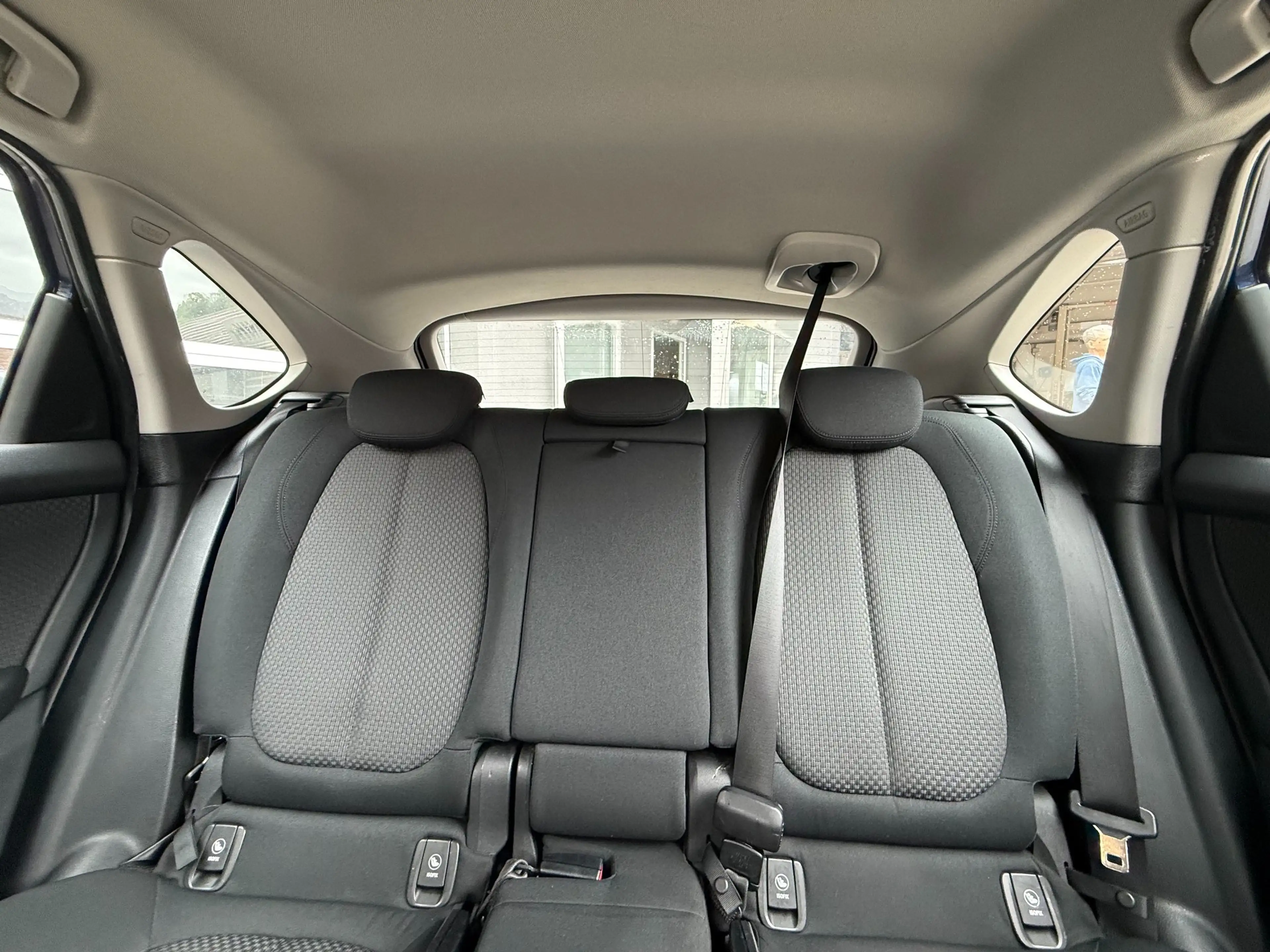 BMW 225 225 xe Advantage — photo 8