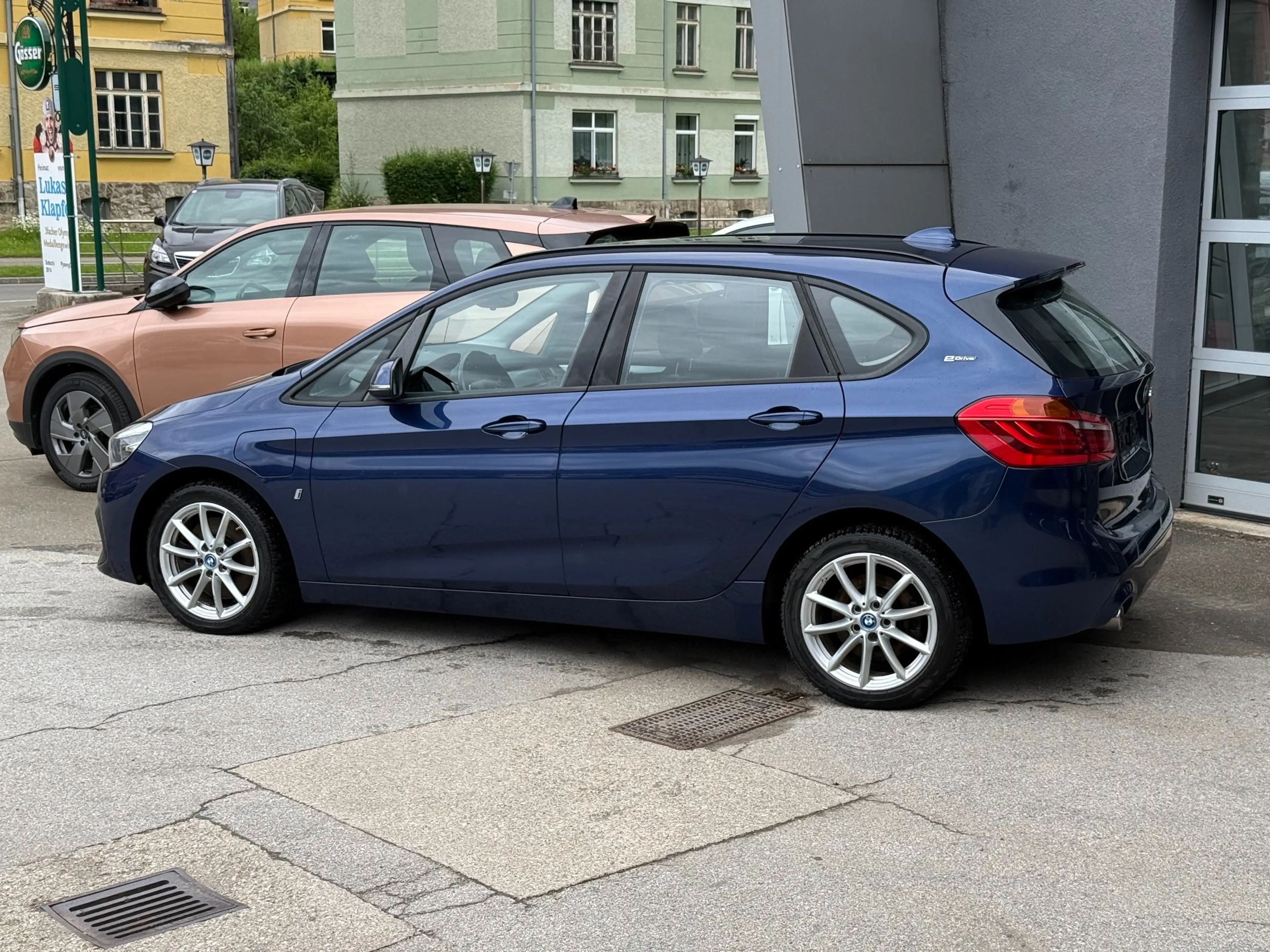BMW 225 225 xe Advantage — photo 4