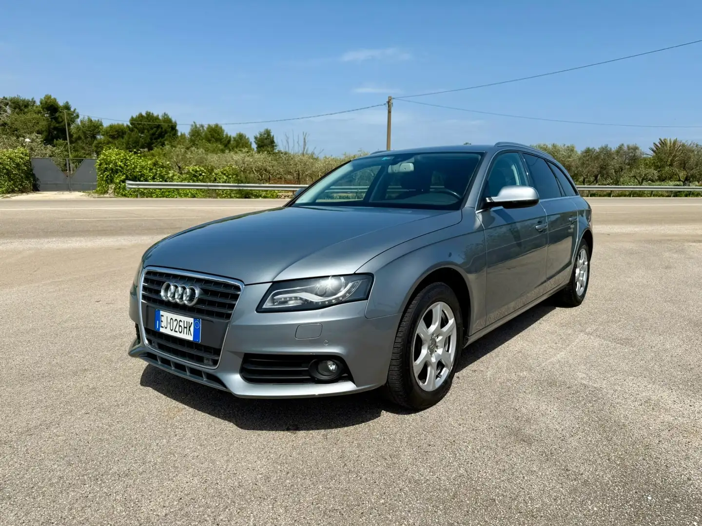 Audi A4 Avant 2.0 TDI 143CV F.AP. multitronic Advanced Argento - 1