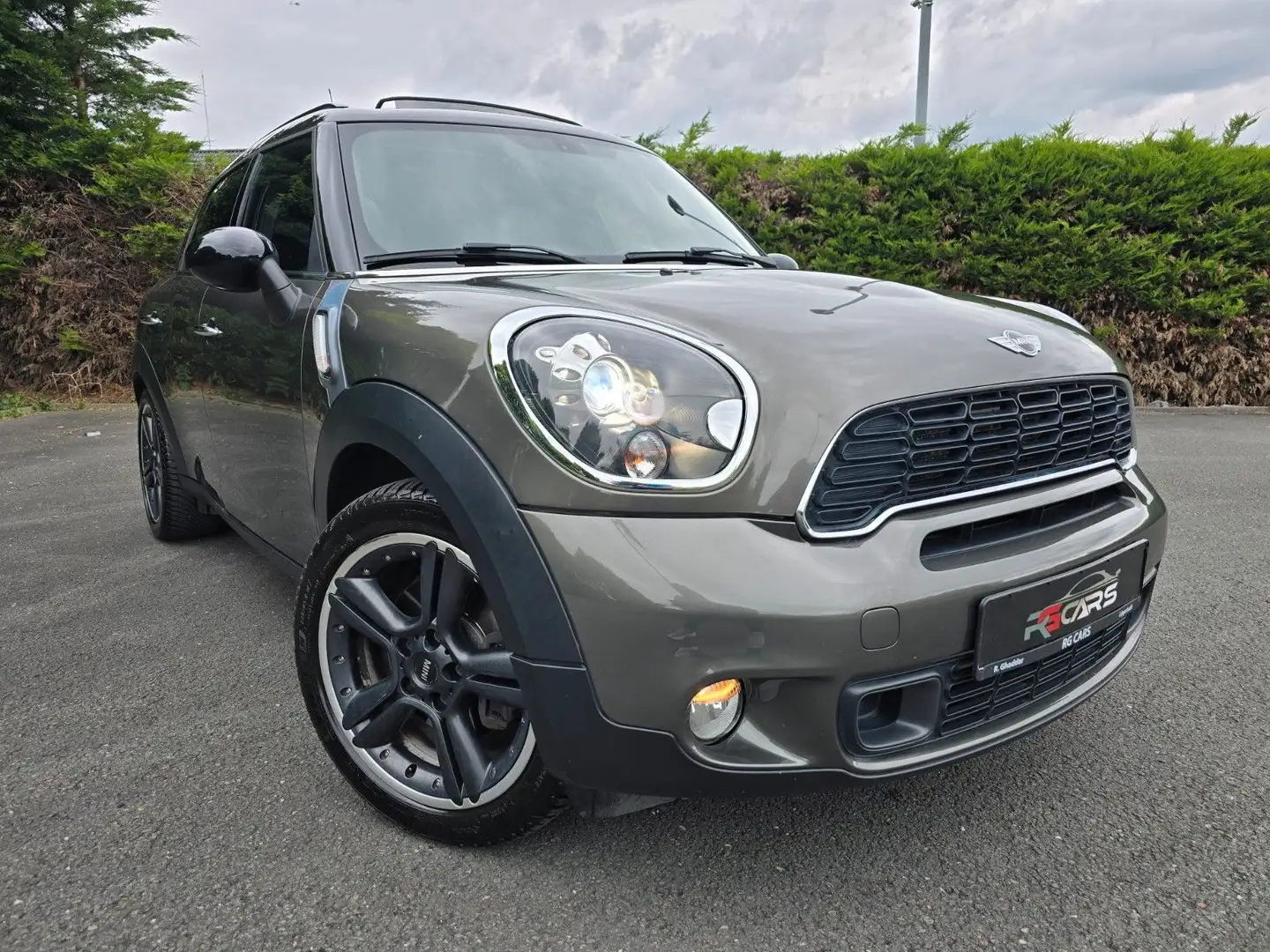 MINI Cooper S Countryman All4 Automatik Panorama Gris - 1