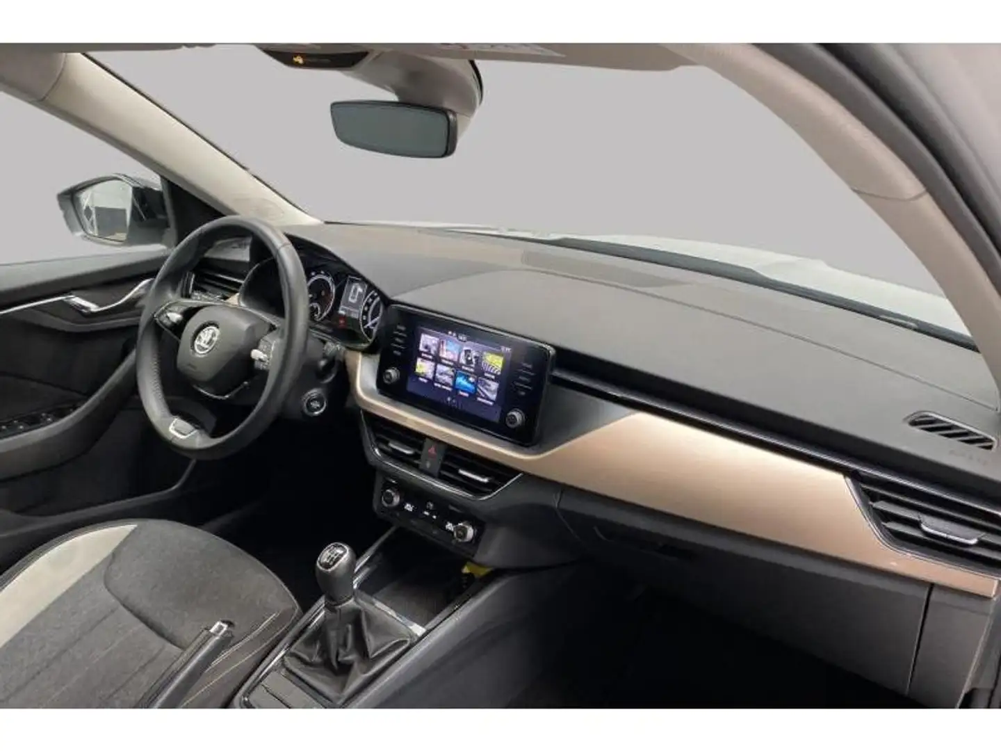 Skoda Kamiq Style 1.5 TSI 150 pk Gris - 2