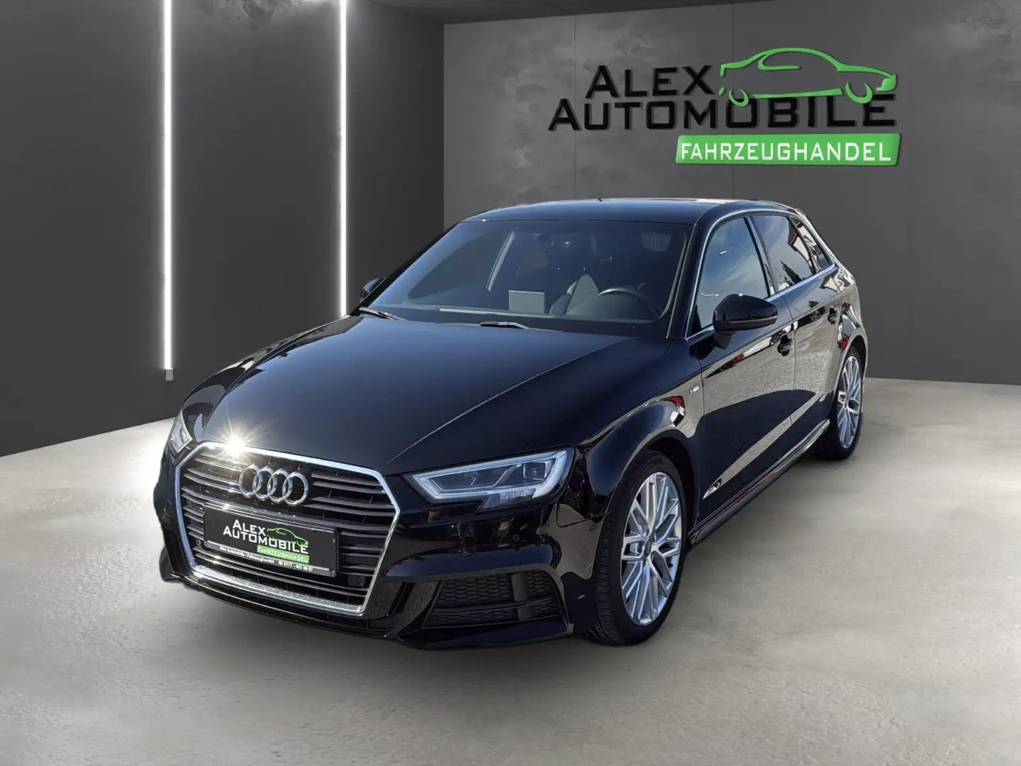 Audi A3 Sportback design S line  *LED*Kamera* Schwarz - 2