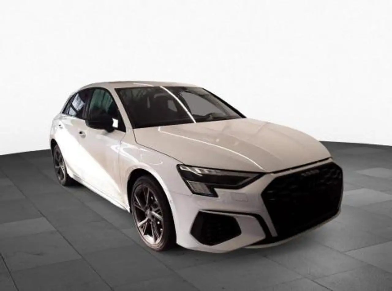 Audi A3 45 TFSI e S line Int Matrix,Kamera,Navi 9