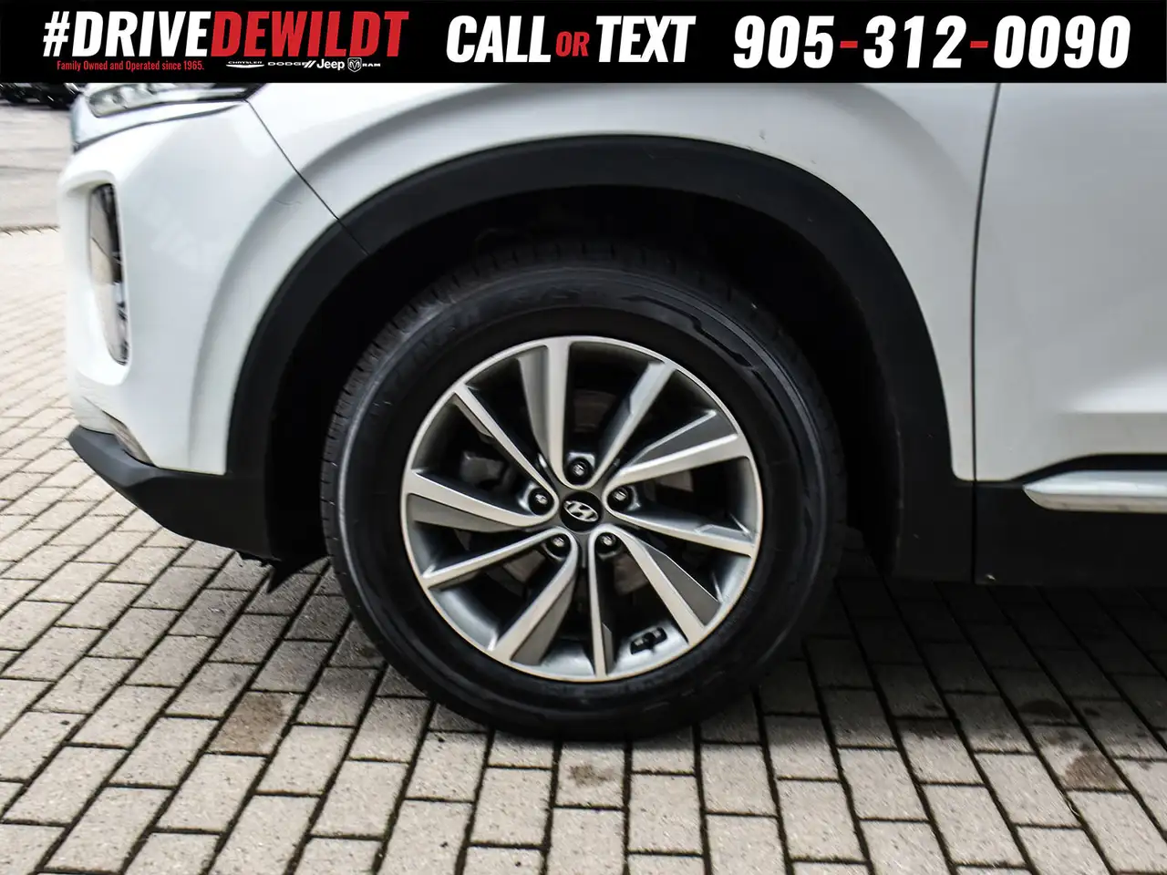 Hyundai SANTA FE photo Hyundai SANTA FE