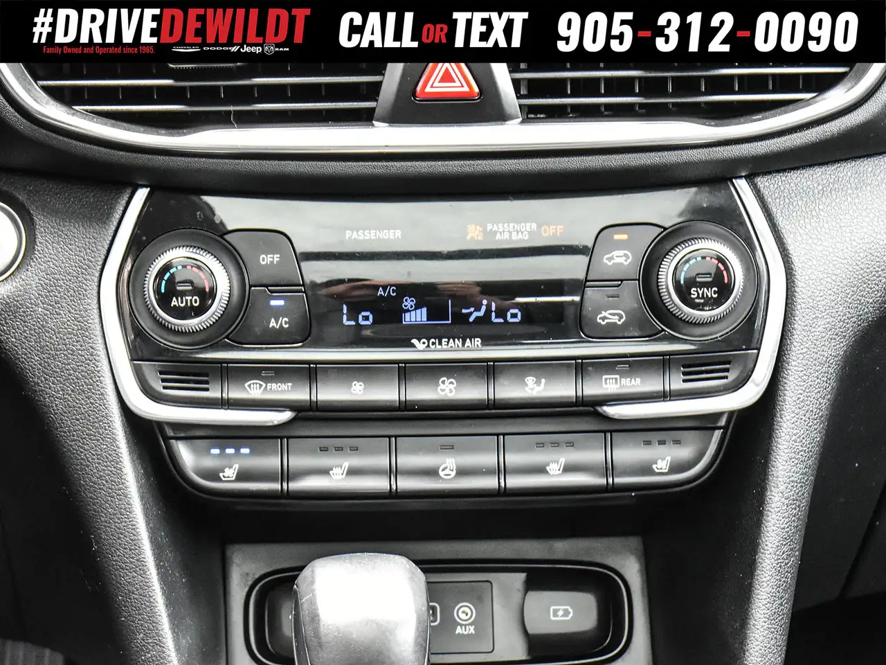 Hyundai SANTA FE photo Hyundai SANTA FE