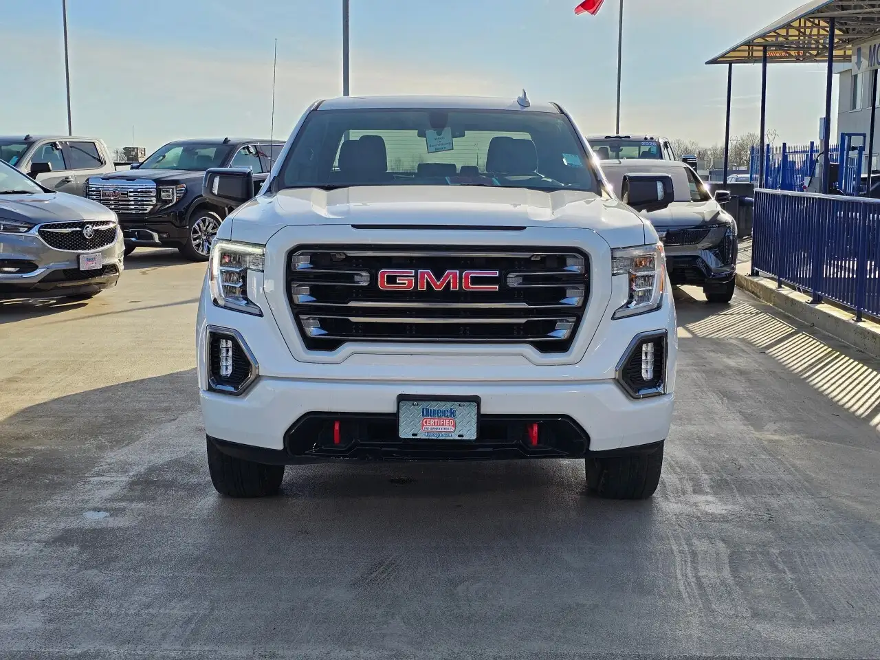 GMC Sierra 1500 снимка GMC Sierra 1500