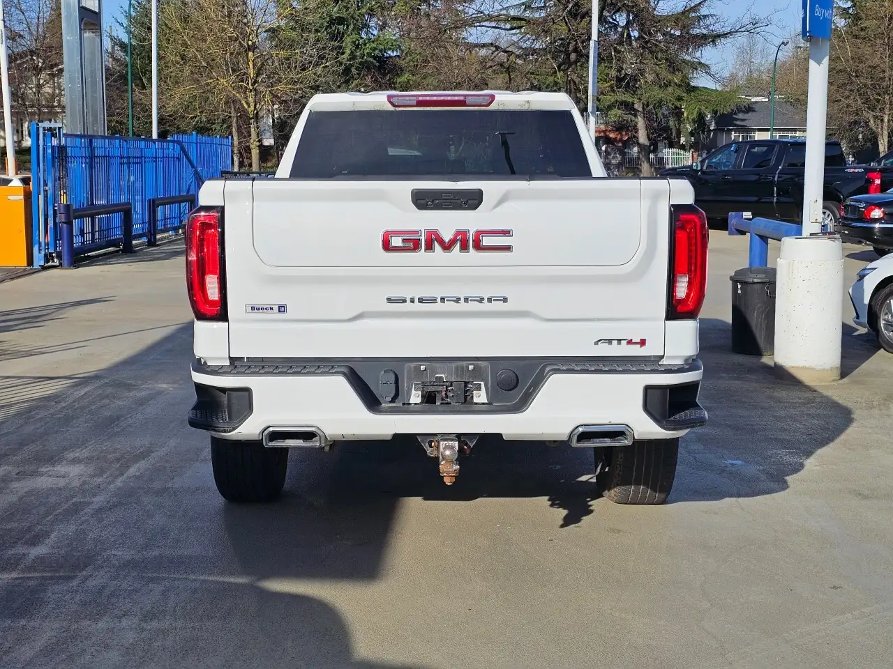 GMC Sierra 1500 снимка GMC Sierra 1500