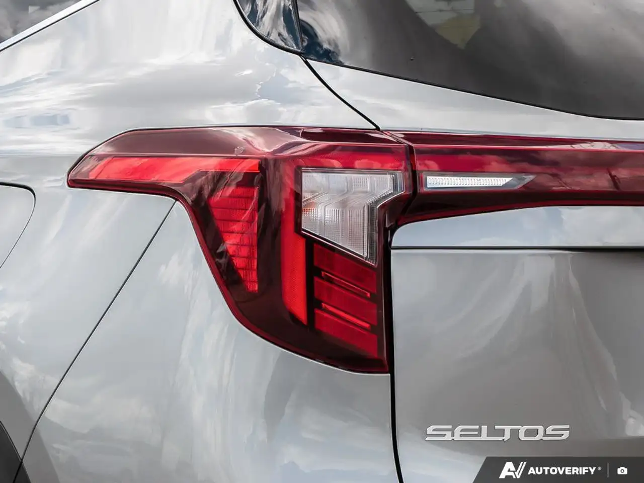 Kia Seltos снимка Kia Seltos