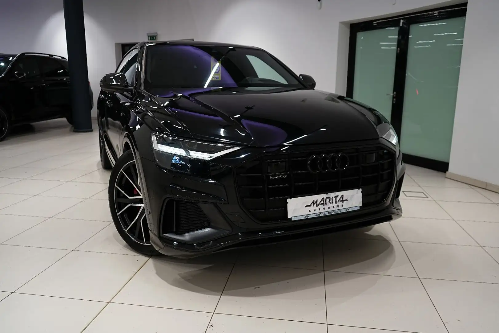 Audi Q8 50|COMPETITION+|RS-SITZE|S-LINE|LUFT|CARBON| Negro - 1