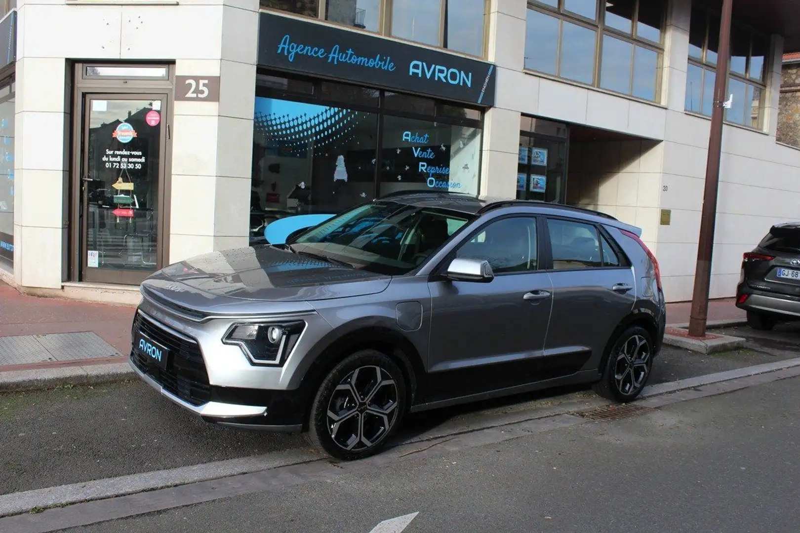 Kia Niro II 1.6 GDI 183 PHEV ACTIVE DCT6 Gris - 1