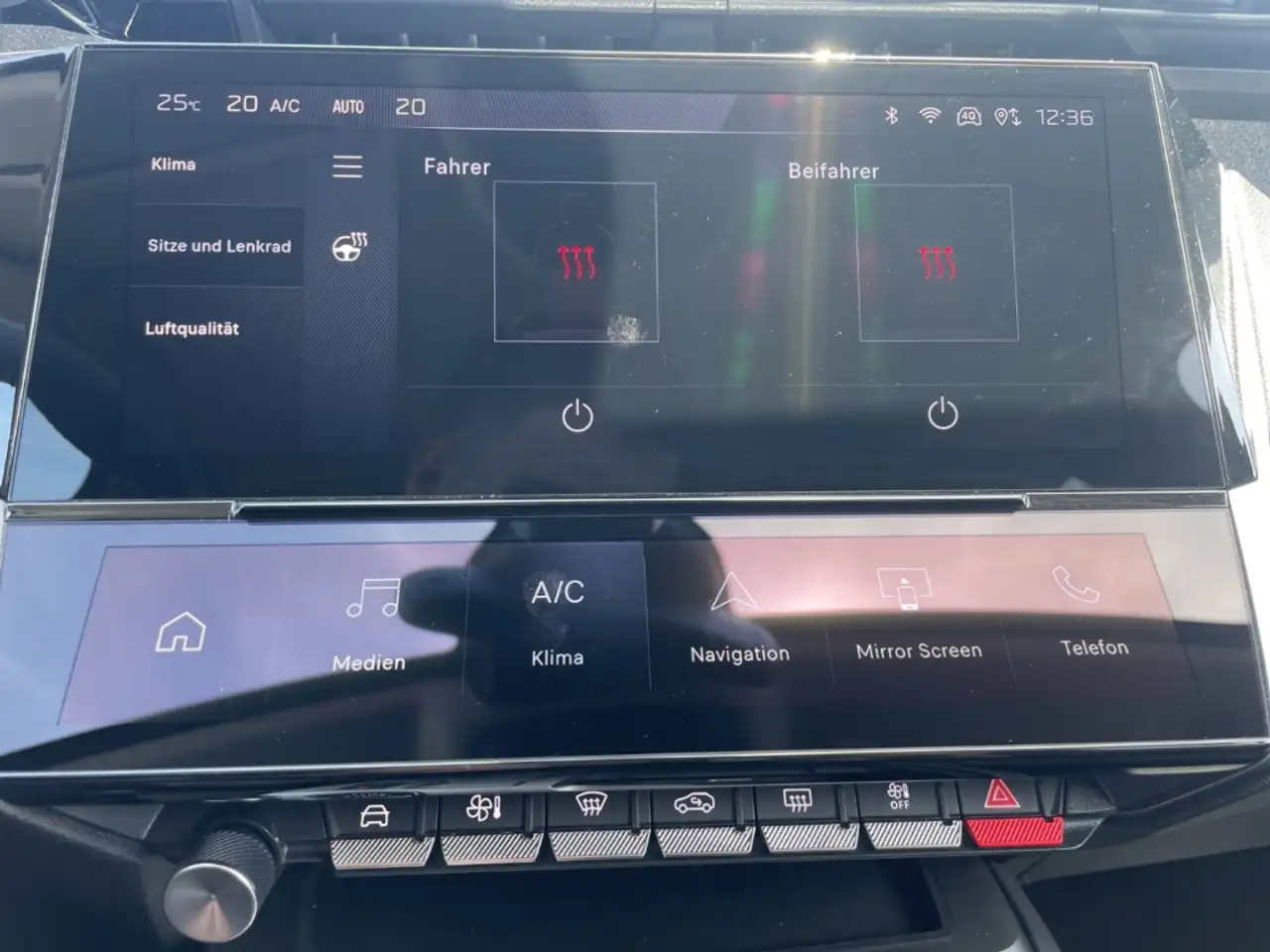 Peugeot 308 SW Allure PT 130 EAT8 Navi El. Sitz LED CarPlay Au, миниатюра 17