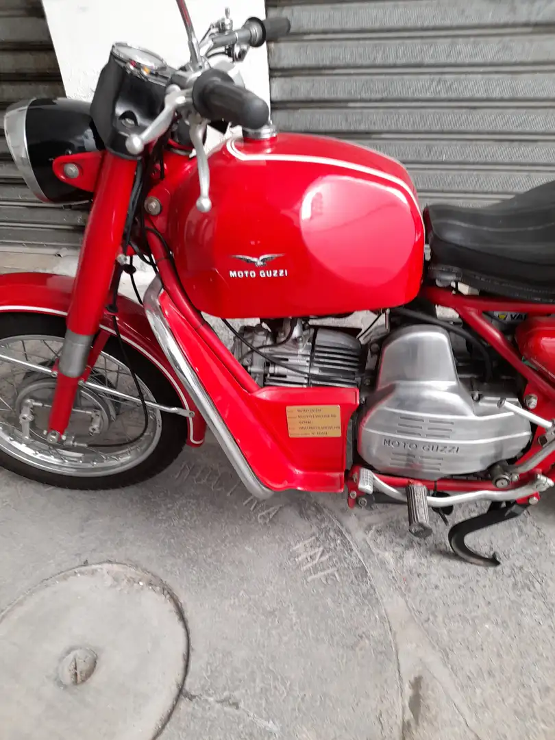 Moto Guzzi Nuovo Falcone 500 Rojo - 1