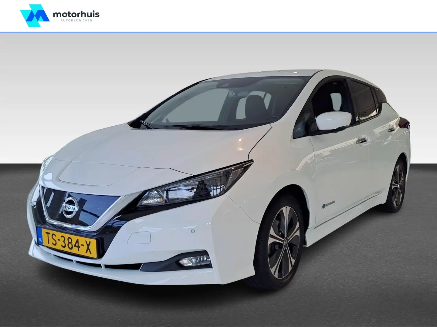 Nissan Leaf Electric 40kWh N-Connecta Bílá - 1