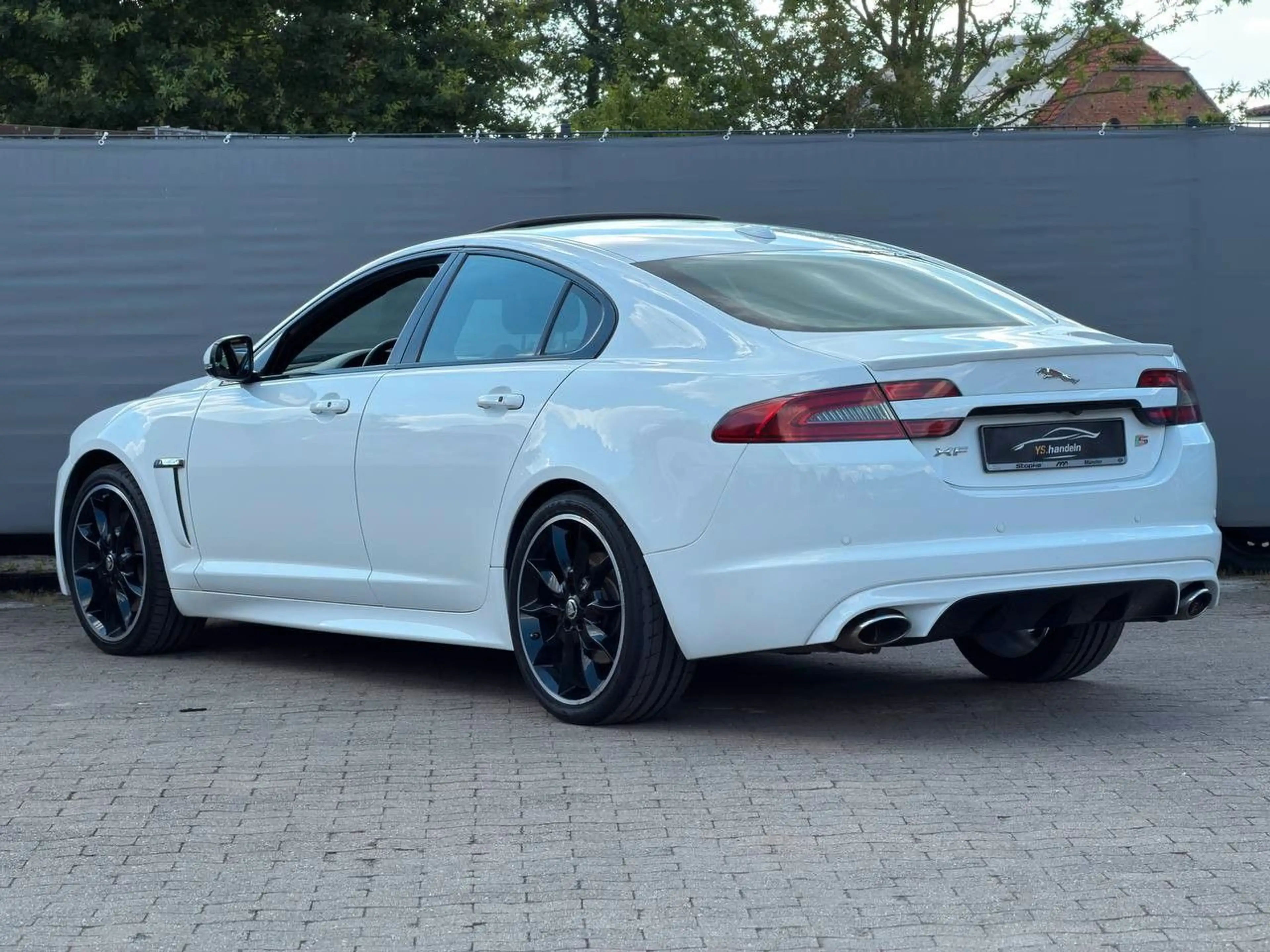 Jaguar XF 3.0 V6 Diesel S /NAVI/ RFK/ SZH/ VL/ SK — photo 12