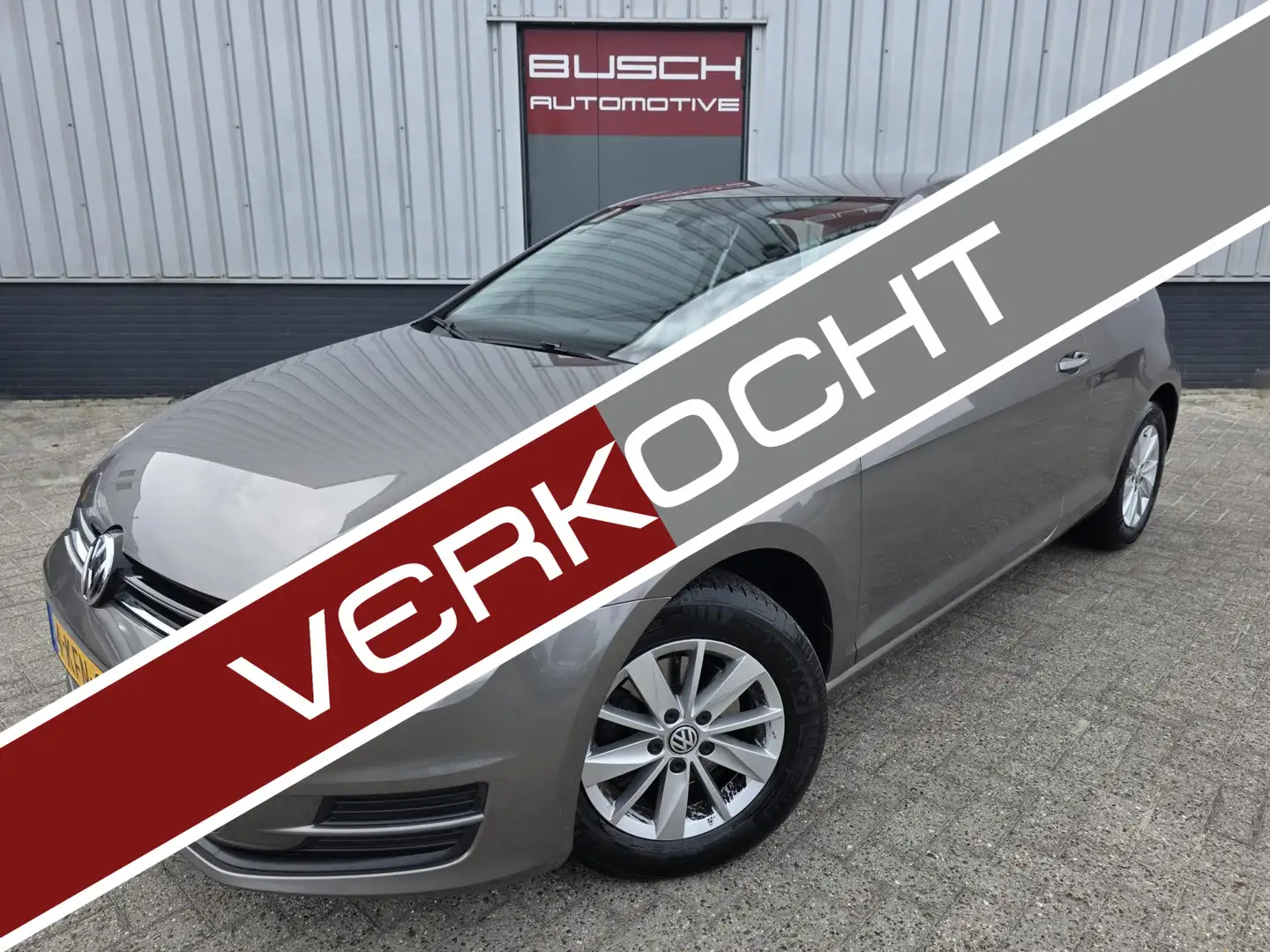 Volkswagen Golf 1.2 TSI Comfortline | AUTOMAAT DSG | Gris - 1