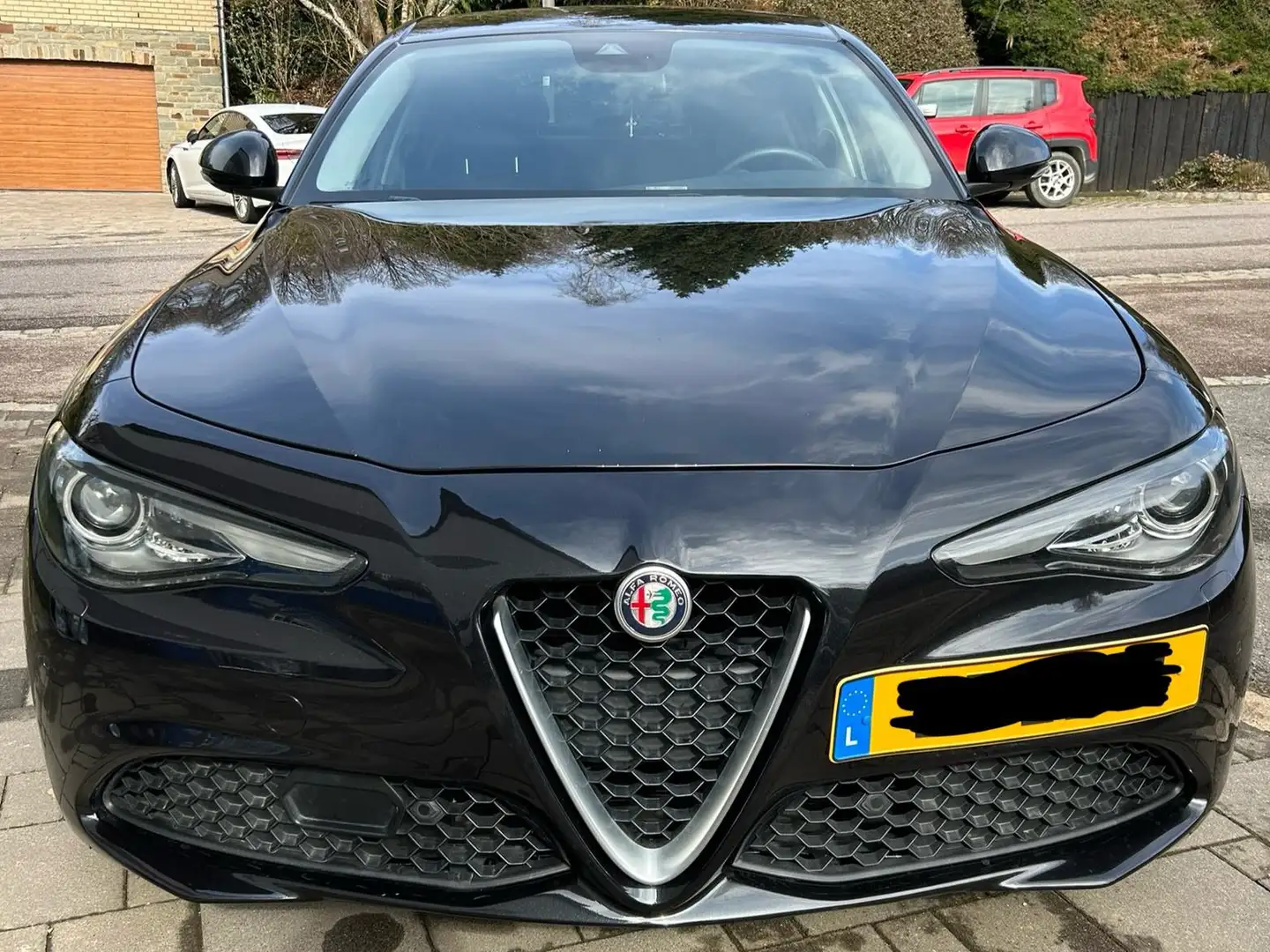 Alfa Romeo Giulia Giulia 2.2 Diesel AT8 Super Zwart - 1