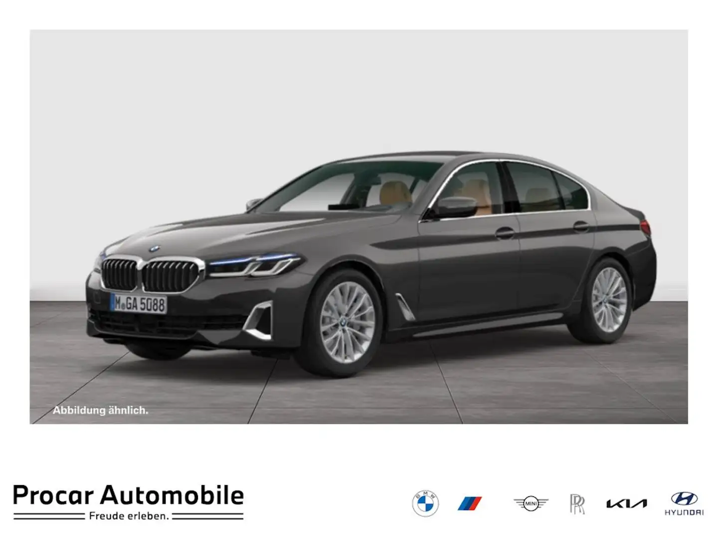 BMW 520 d xDrive A Luxury Line HUD ACC RFK NAVI LED Grijs - 1