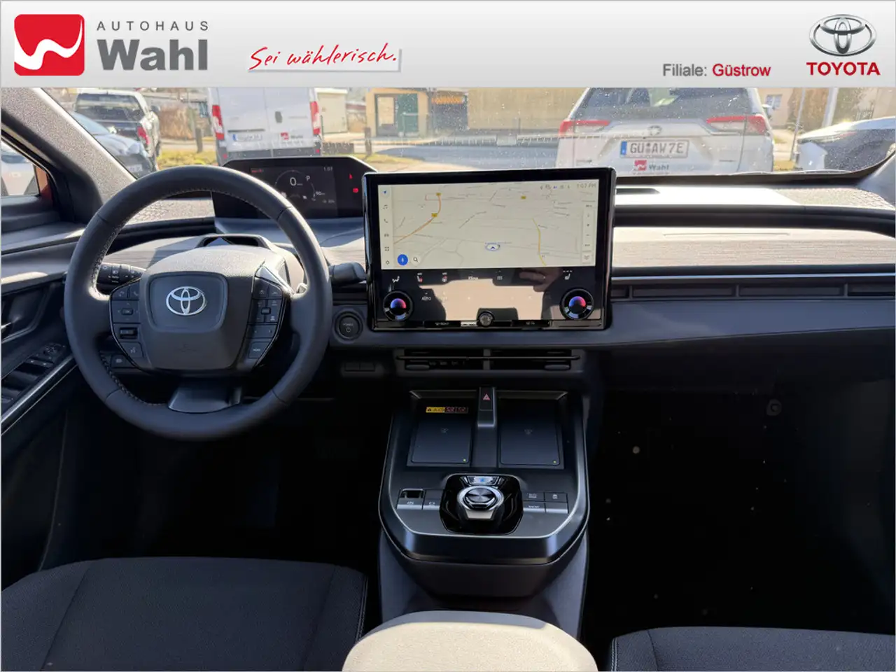 Toyota C-HR+ 165 kW Teamplayer 9