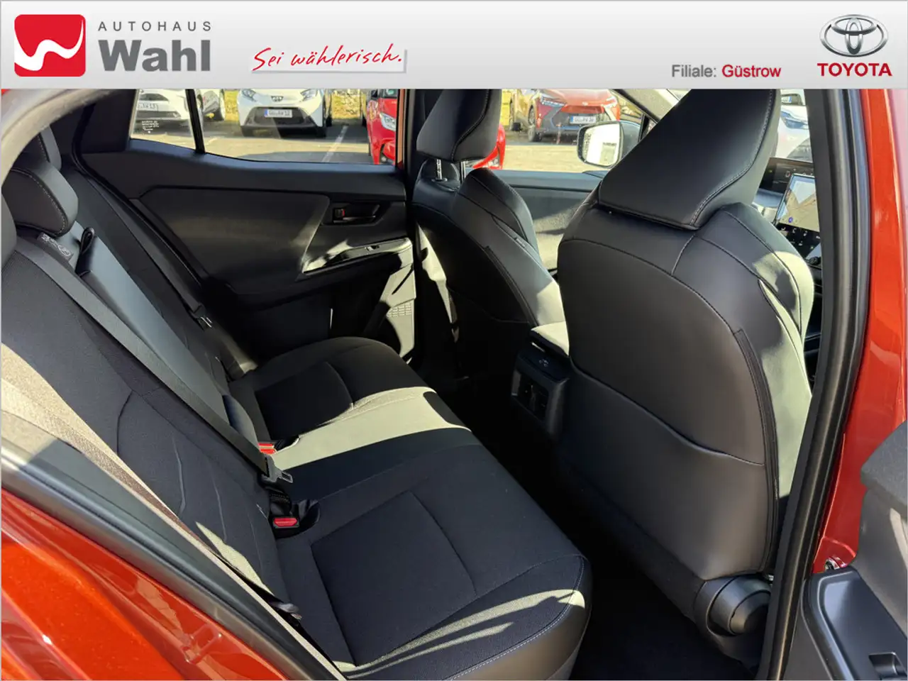Toyota C-HR+ 165 kW Teamplayer 8