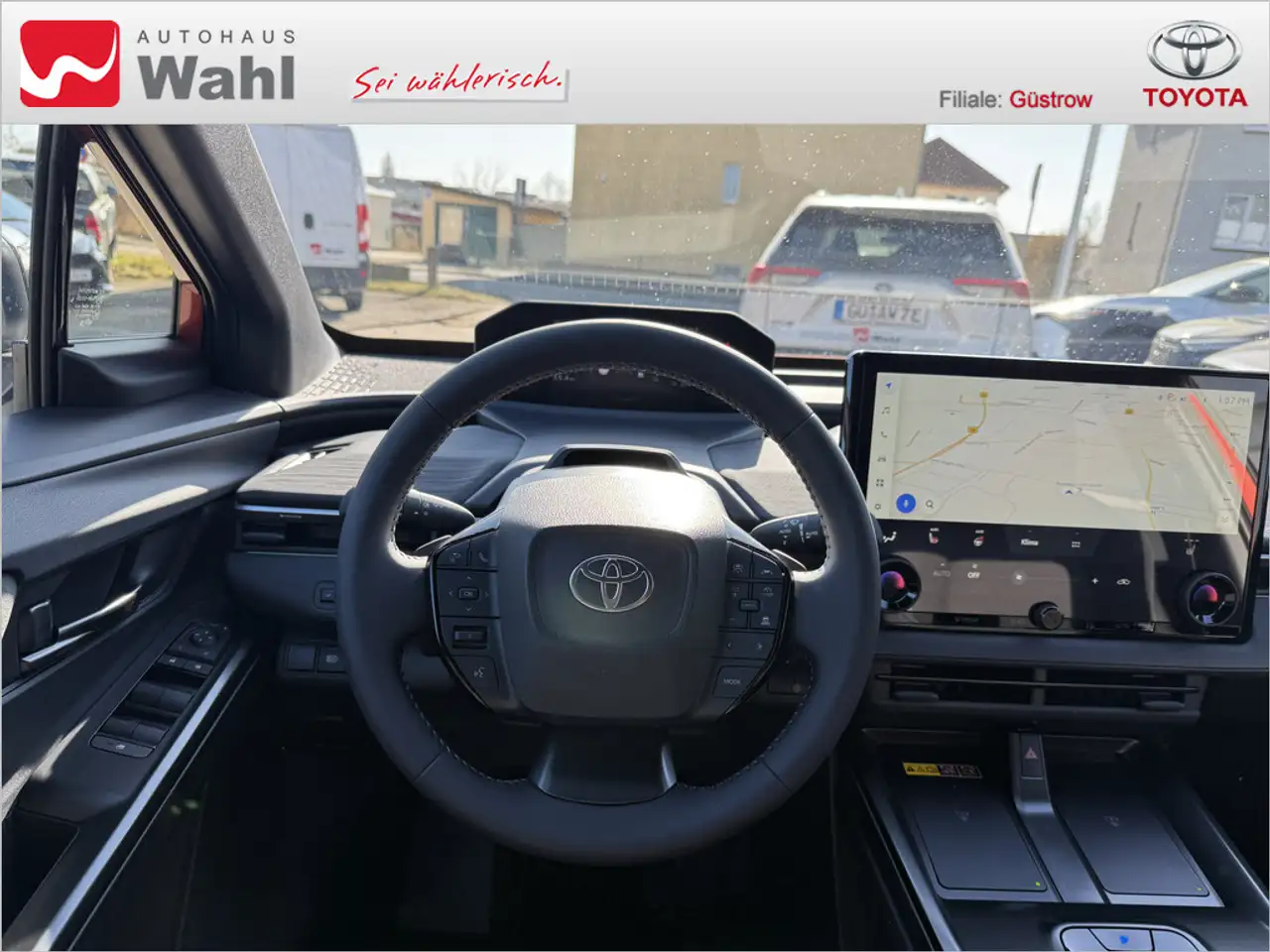 Toyota C-HR+ 165 kW Teamplayer 10