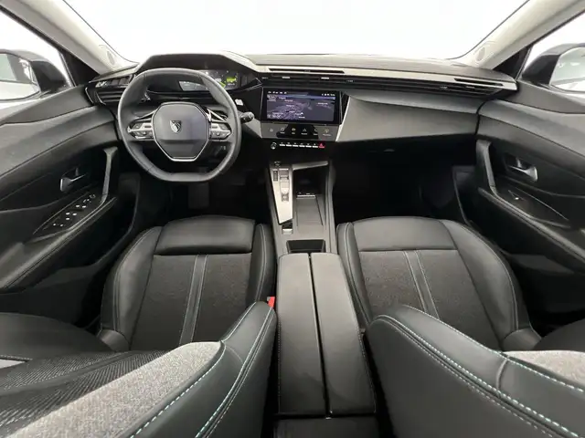 Peugeot 308 view 6