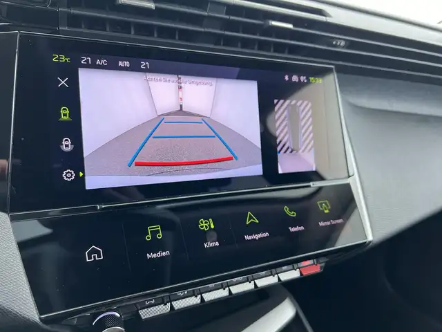 Peugeot 308 view 17