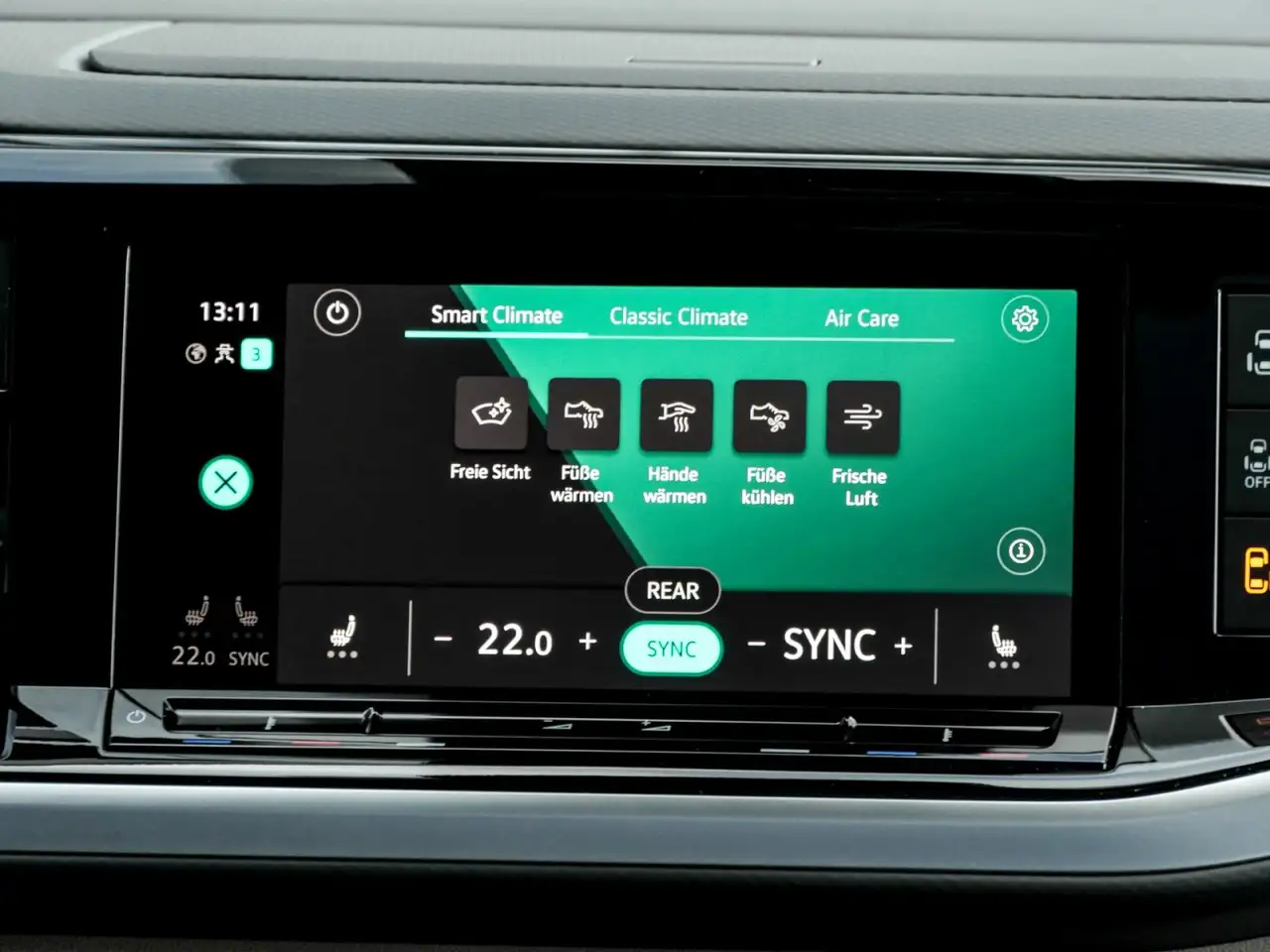 Volkswagen T7 Multivan Style 2.0 TDI DSG LÜ IQ.Light Standh. Navi Keyless 8