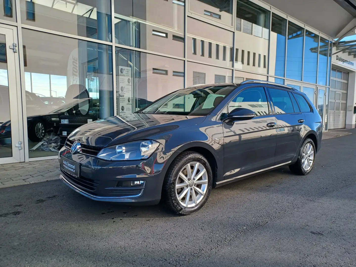 Volkswagen Golf Variant Lounge BMT Grau - 2