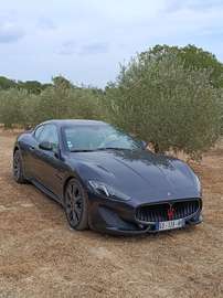 Granturismo 4.7 V8 460 Sport A