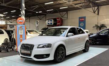 2.0 S-Line | Bose | Cruise | Navi | Clima |