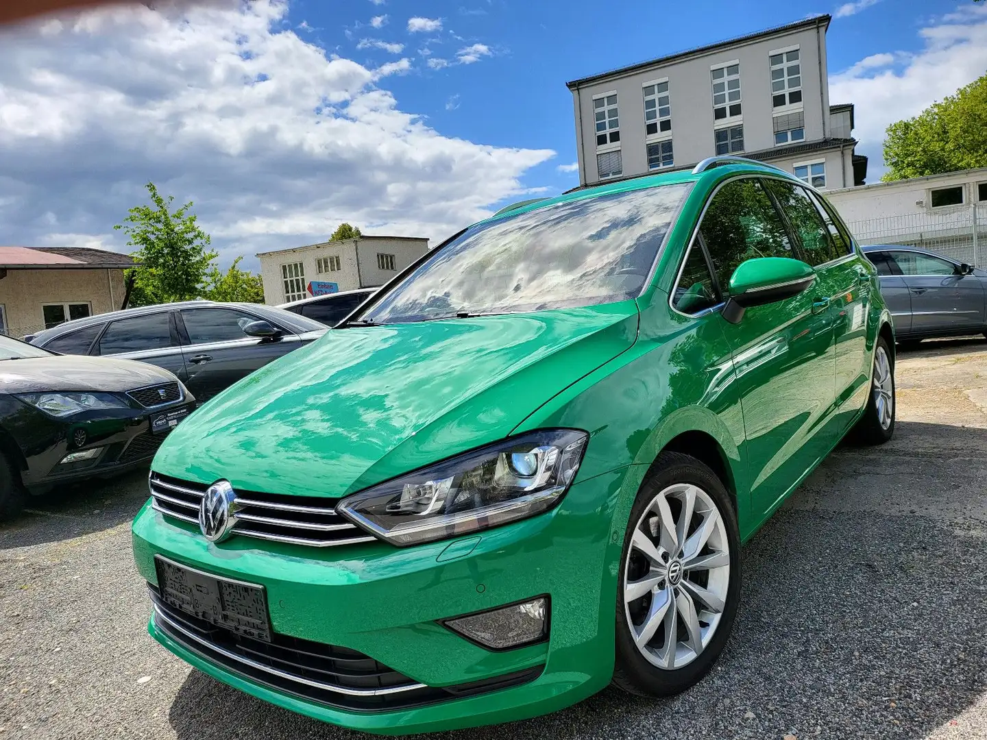 Volkswagen Golf Sportsvan Highline DSG Xenon Grün - 1