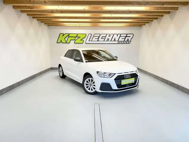 Audi A1 Sportback 25 TFSI S-tronic SITZH*FREISPR*TEMPOM