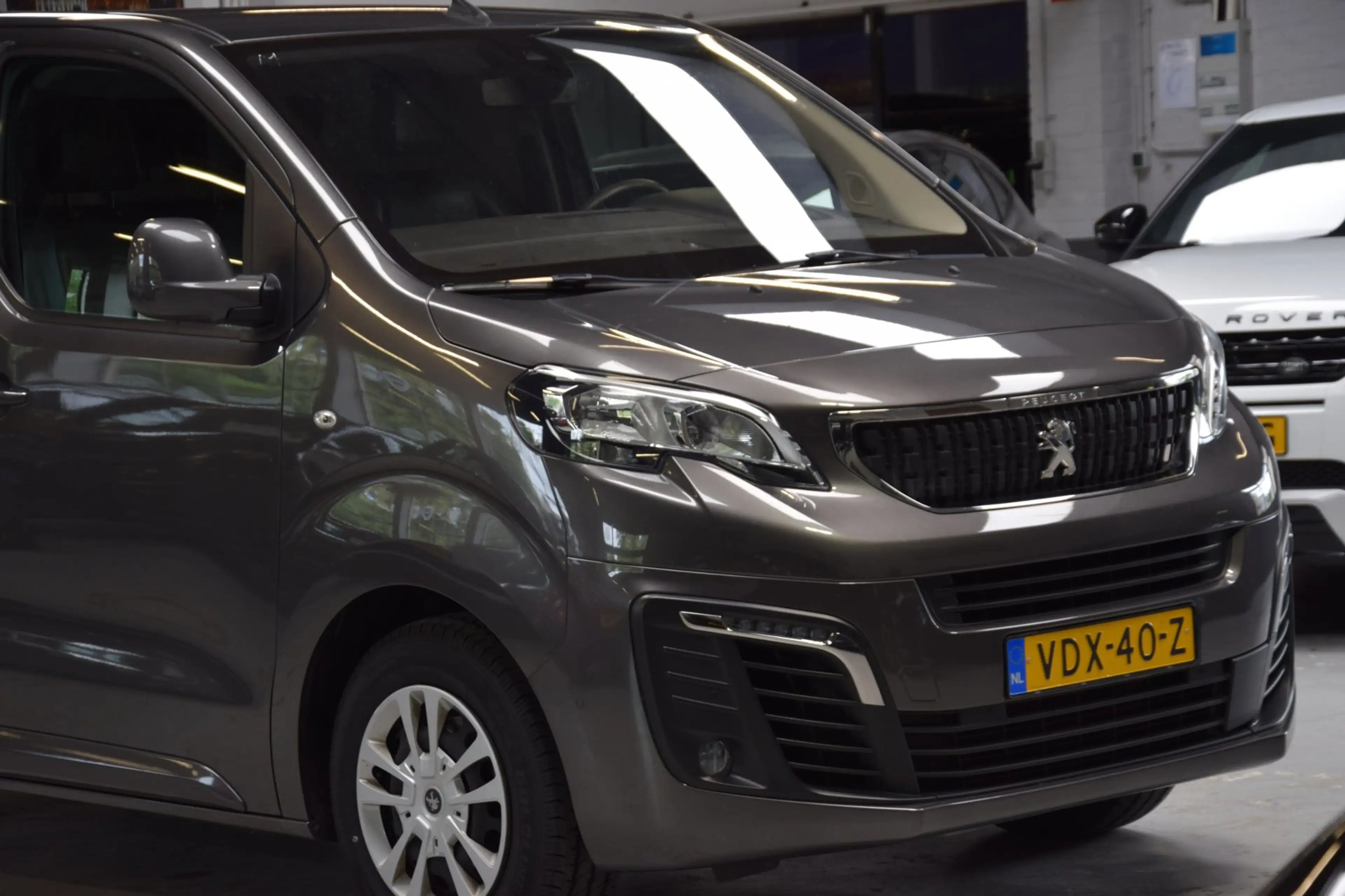 Peugeot Expert 2.0 BlueHDI 180 Compact Urban Aut.|ACC|Camera|180P — photo 13