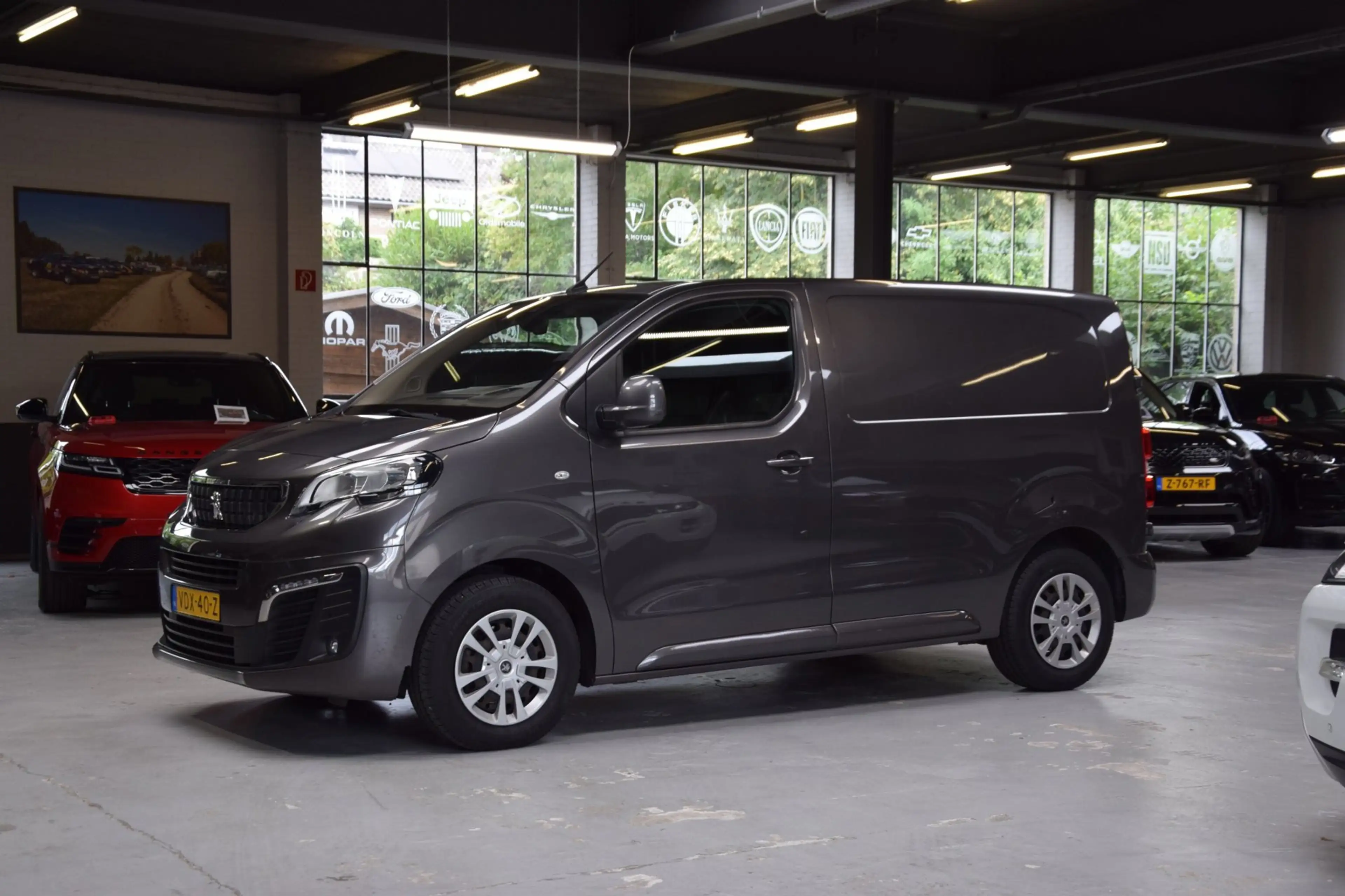 Peugeot Expert 2.0 BlueHDI 180 Compact Urban Aut.|ACC|Camera|180P — photo 4