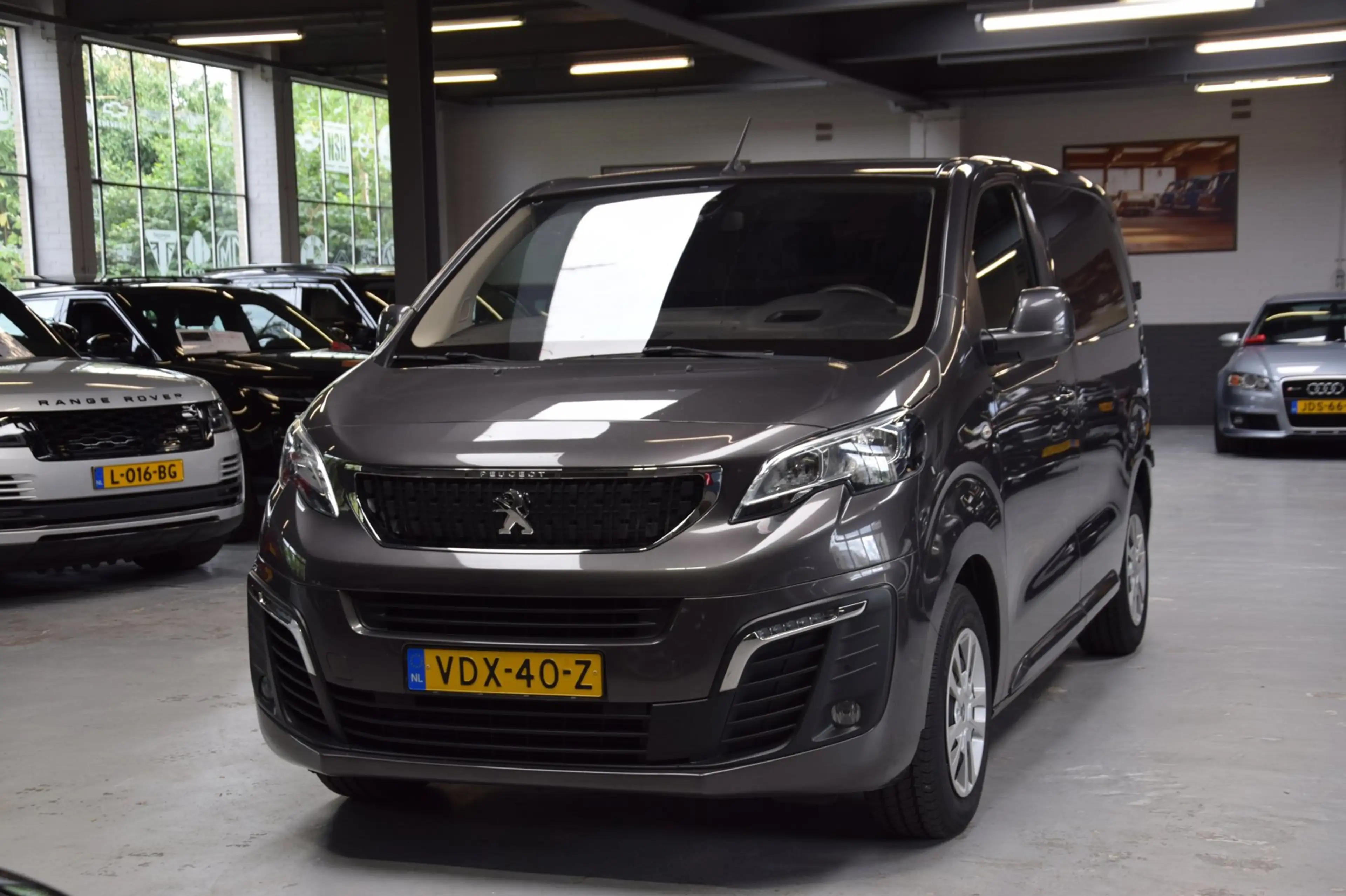Peugeot Expert 2.0 BlueHDI 180 Compact Urban Aut.|ACC|Camera|180P — photo 8