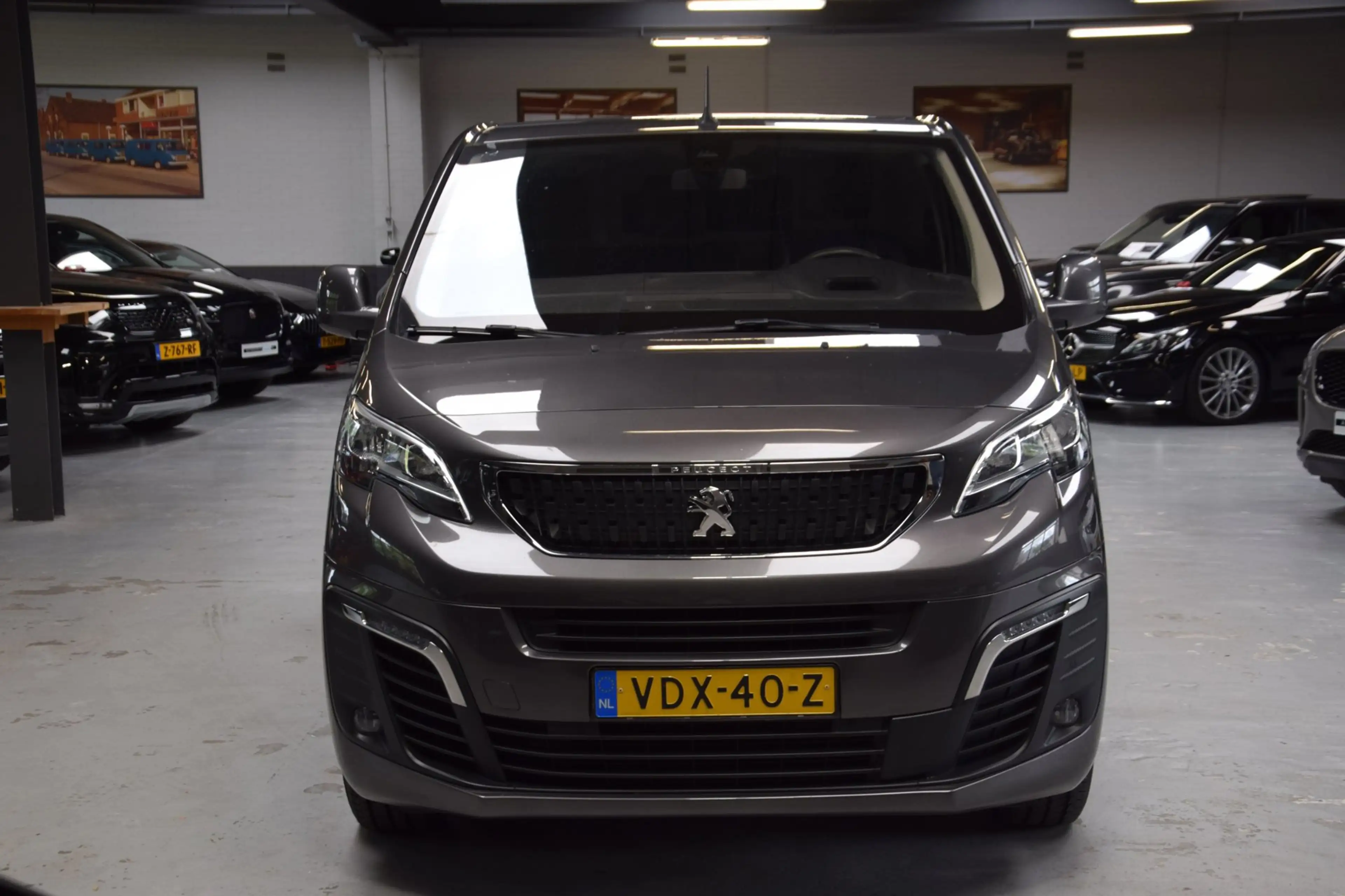 Peugeot Expert 2.0 BlueHDI 180 Compact Urban Aut.|ACC|Camera|180P — photo 11