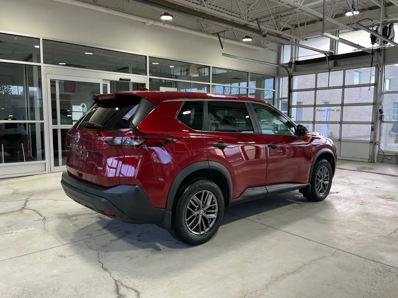 Nissan Rogue снимка Nissan Rogue