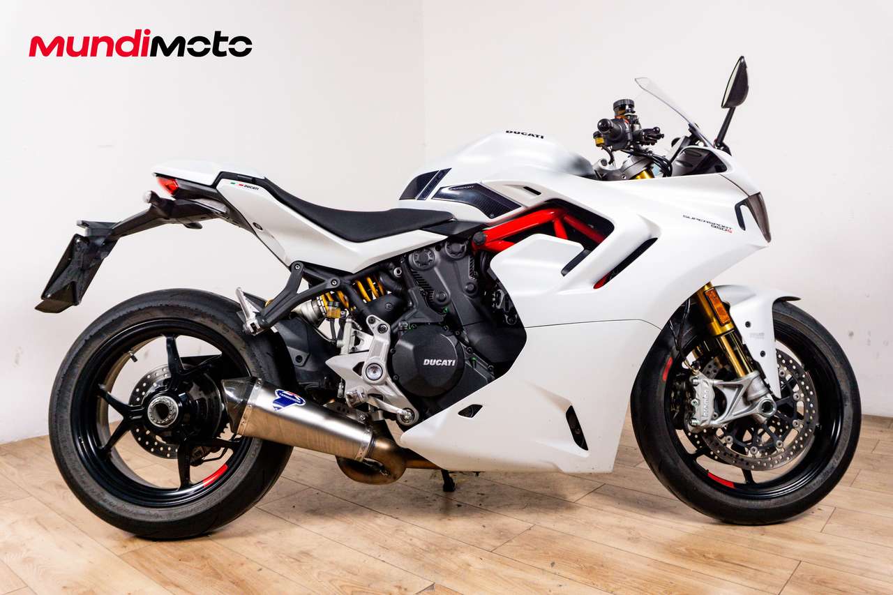 Ducati SuperSport